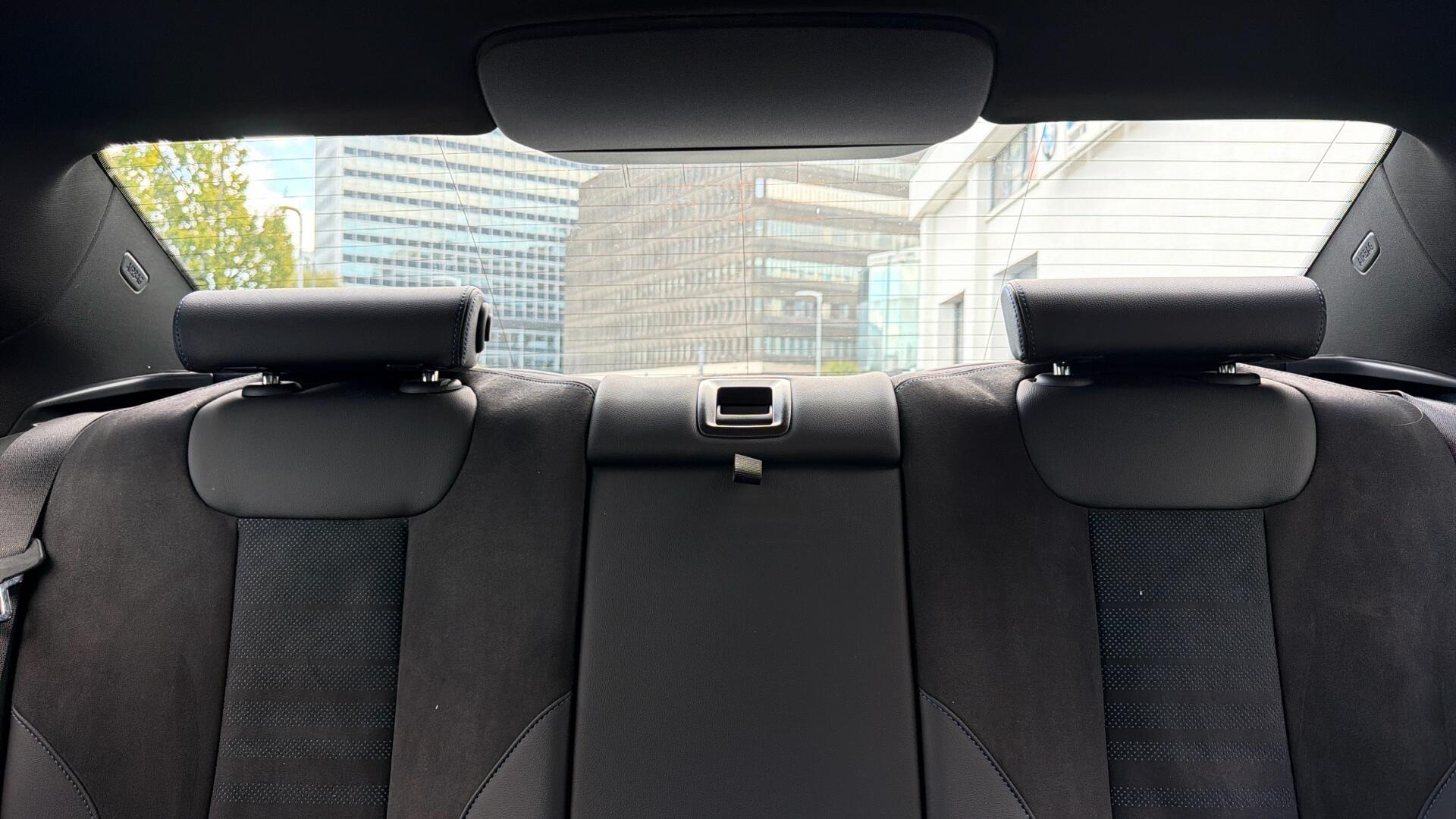 BMW 2 Series view 44