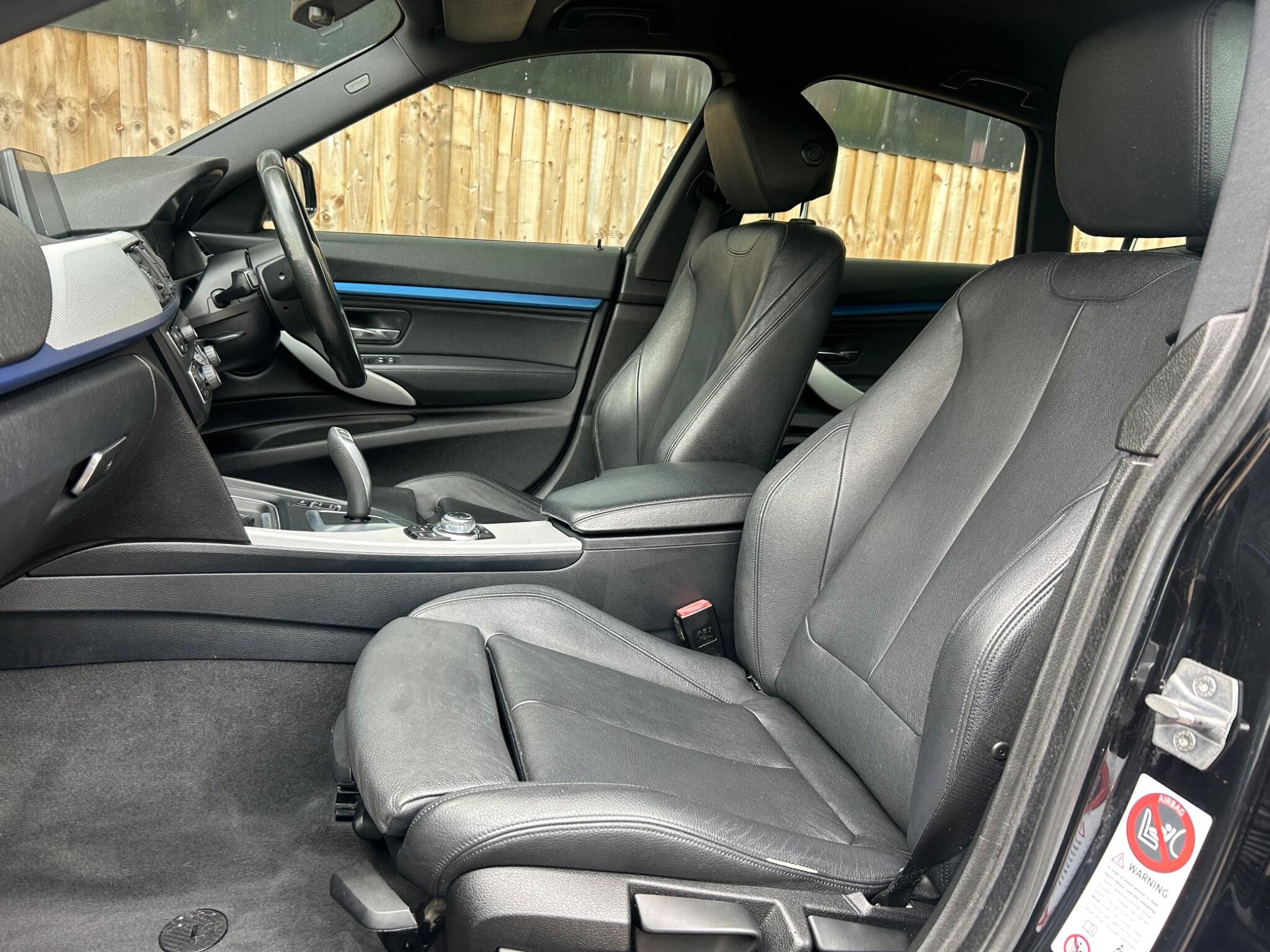 BMW 3 Series view 35