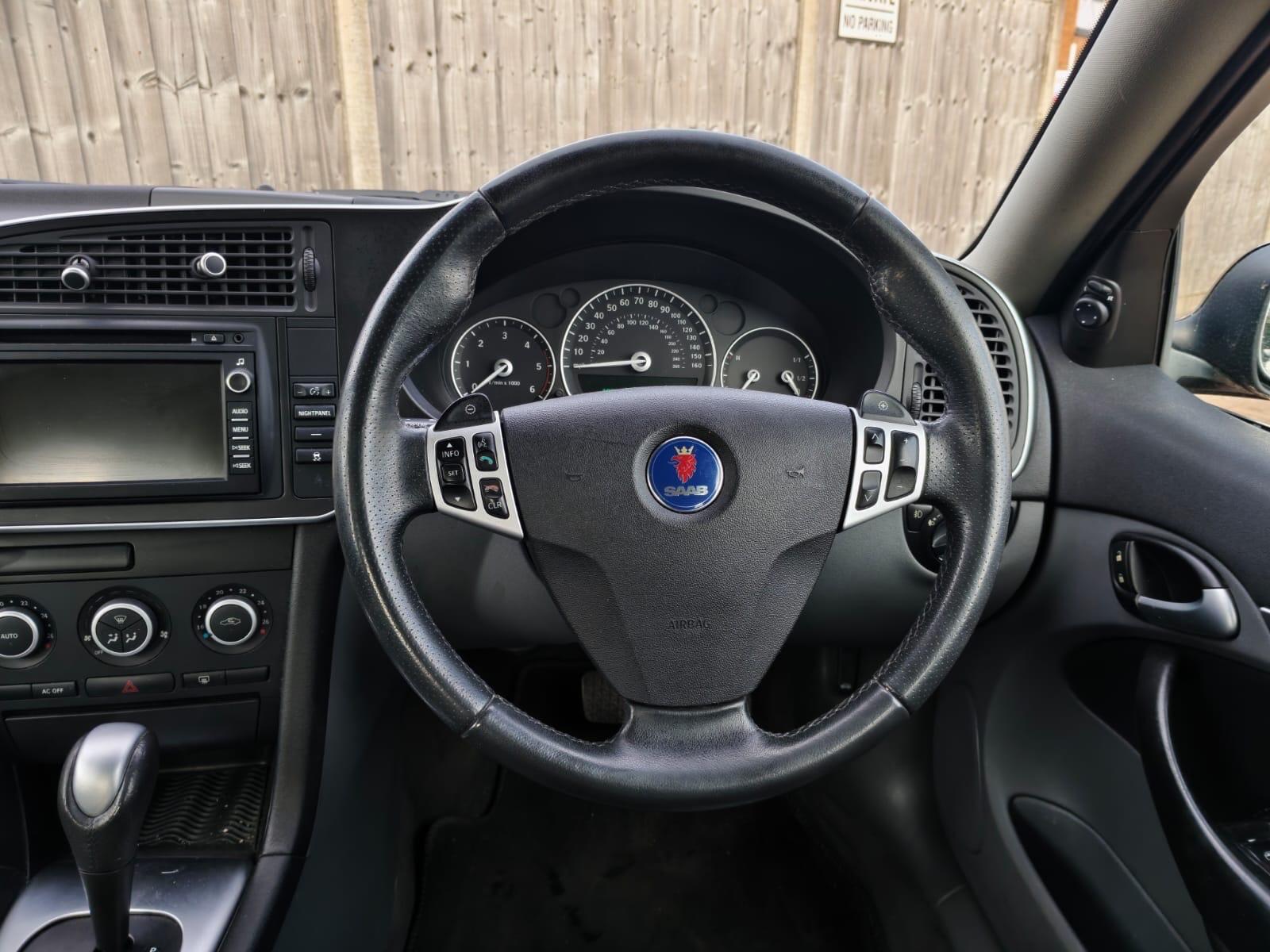 Saab 9-3 view 17