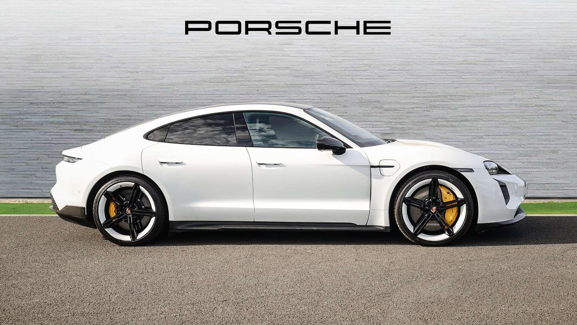 Porsche Taycan view 7