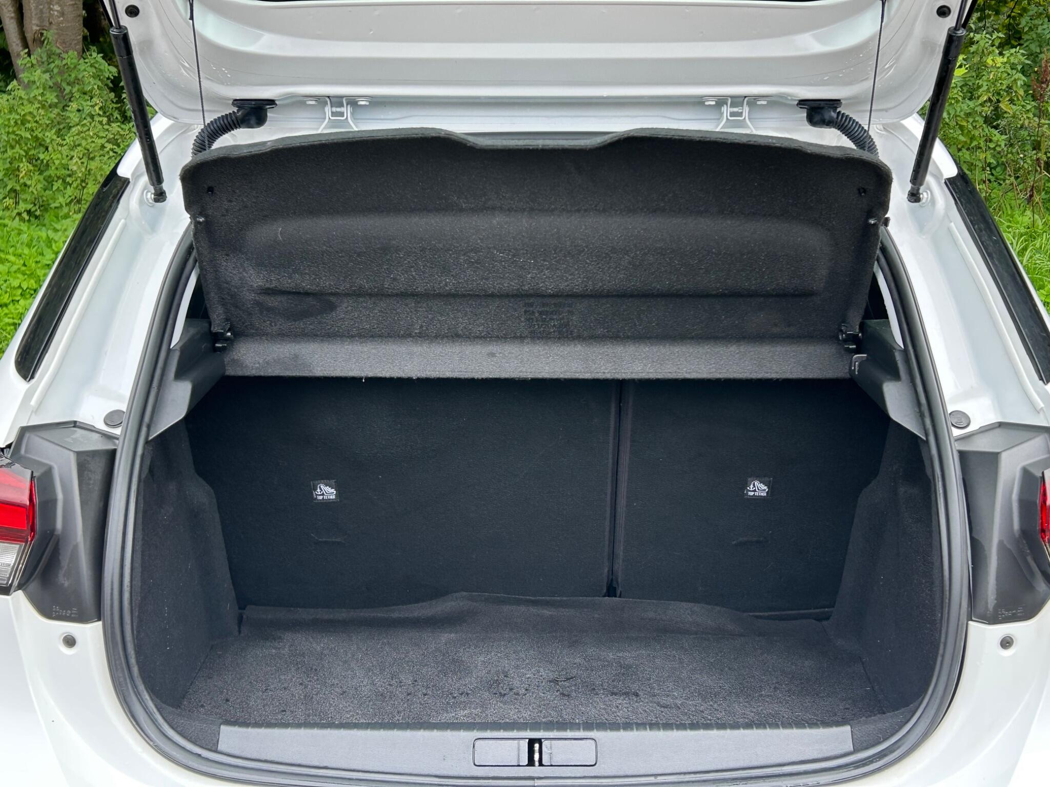 Vauxhall Corsa view 39