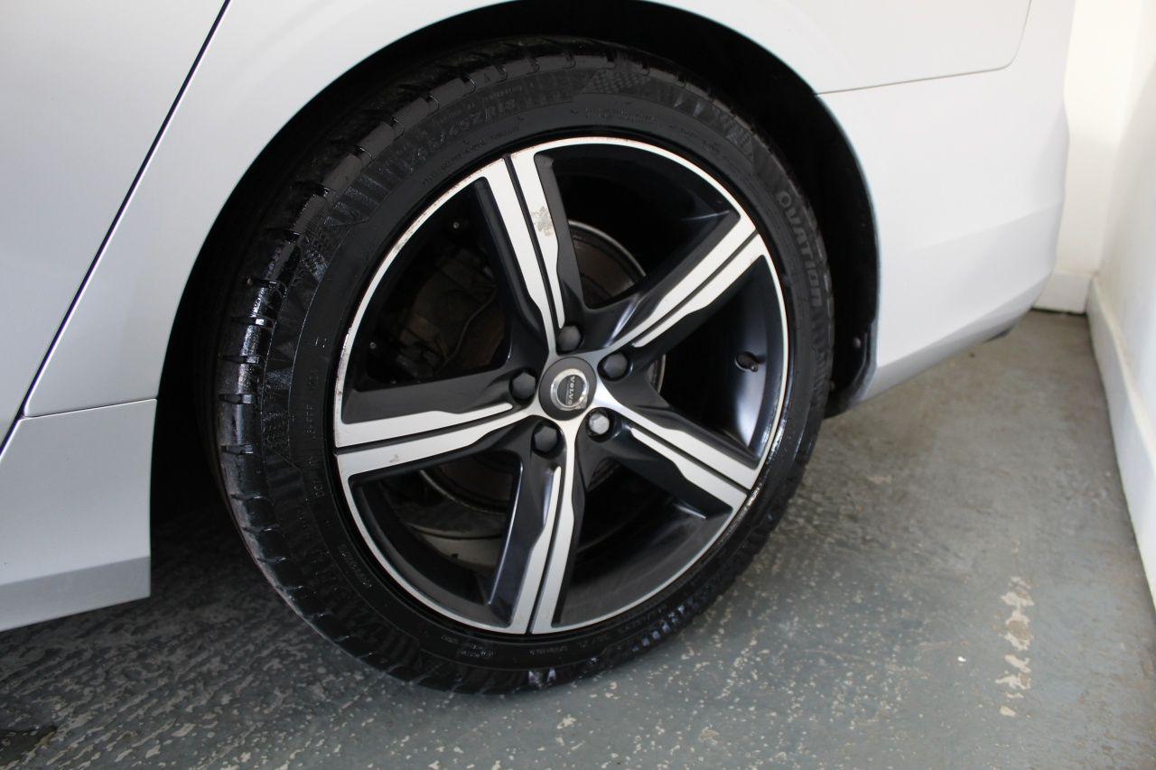 Volvo V90 view 60