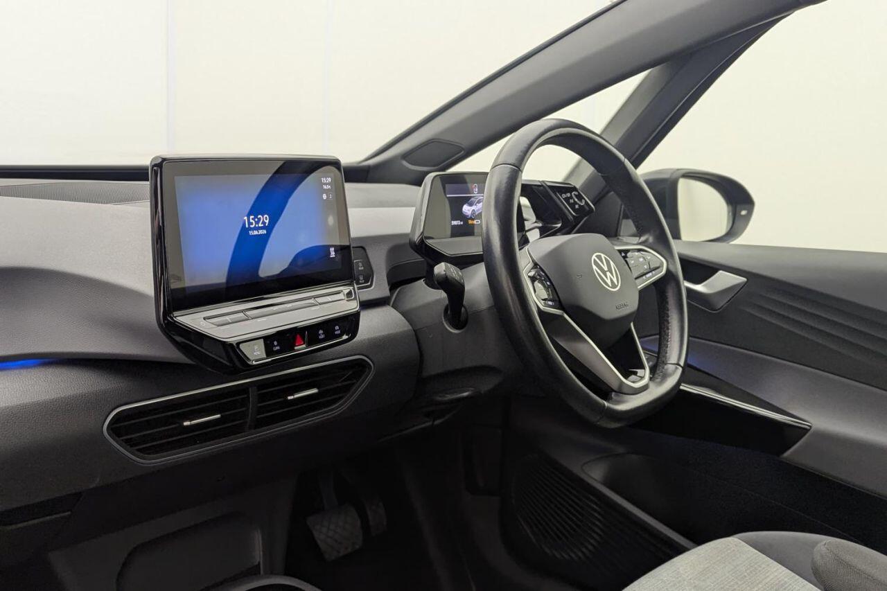 Volkswagen ID.3 view 27