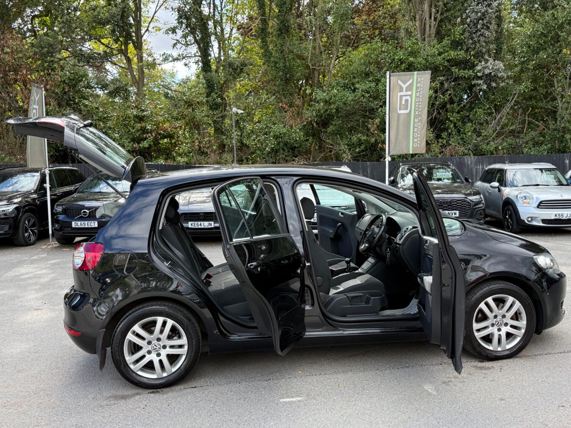Volkswagen Golf Plus view 21