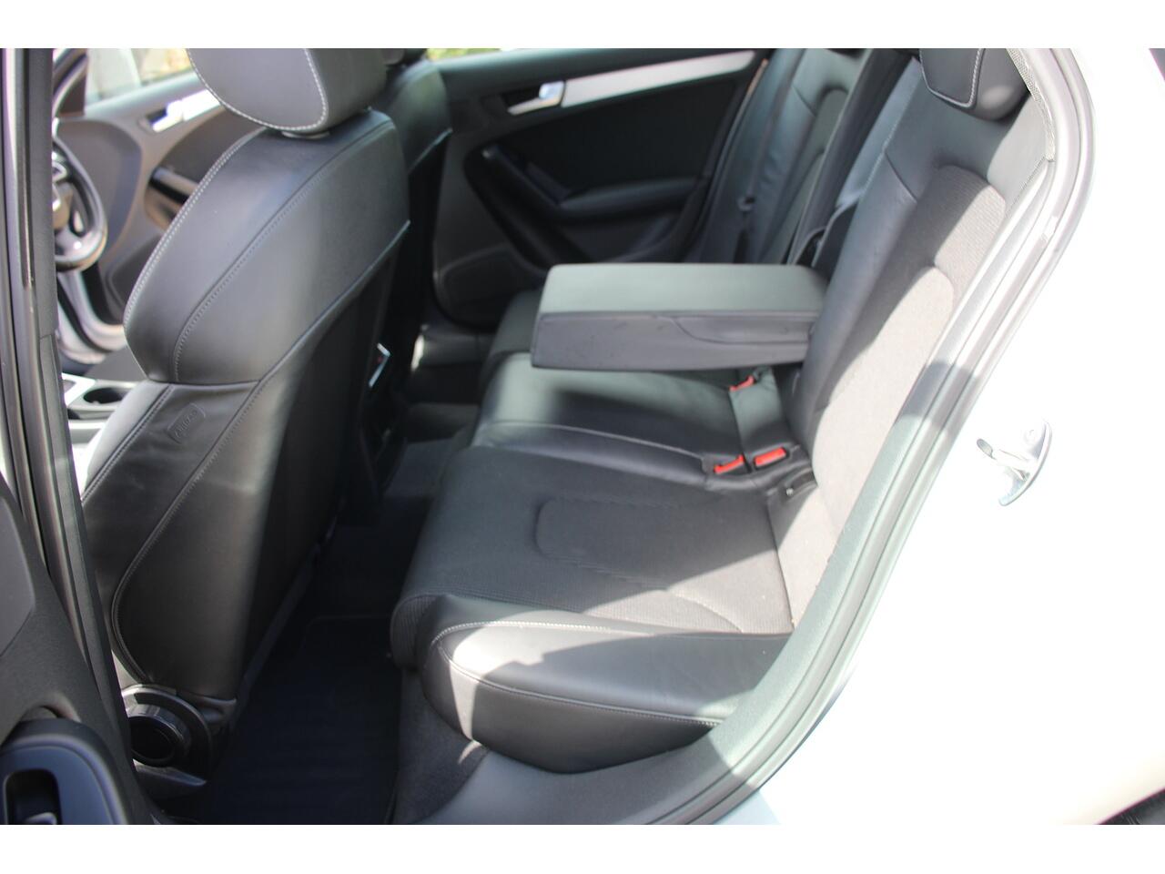 Audi A4 view 27