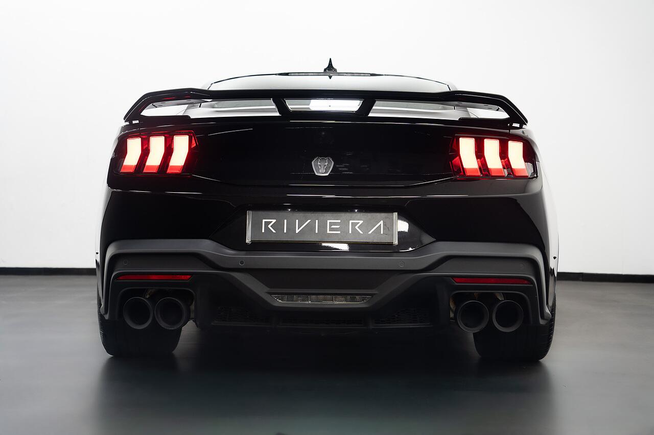 Ford Mustang view 31