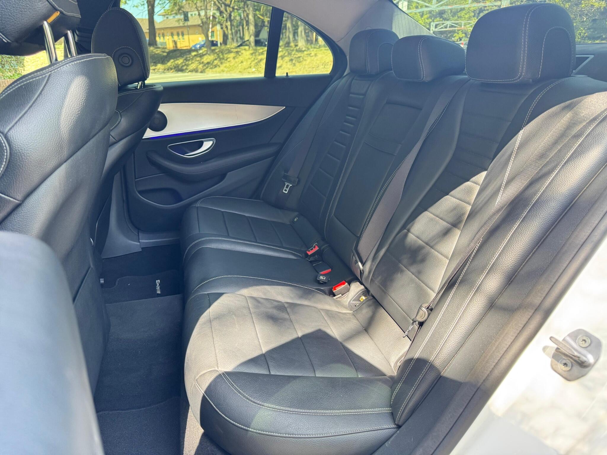Mercedes-Benz E-Class view 18