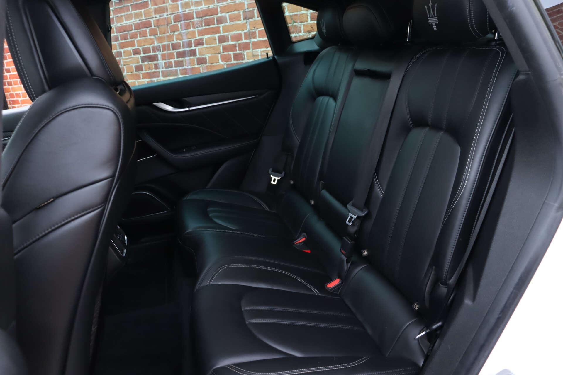 Maserati Gransport view 31