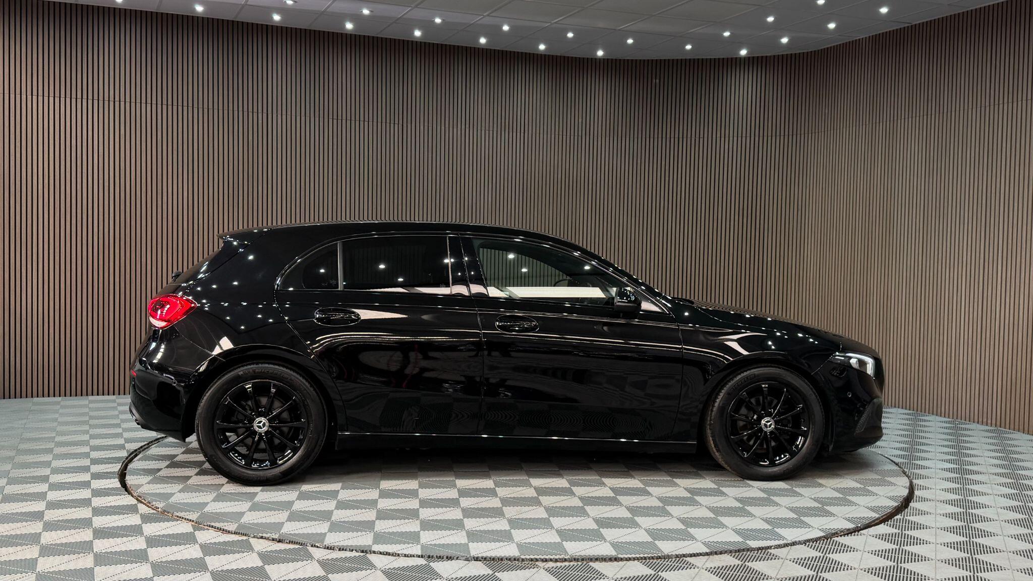 Mercedes-Benz A-Class view 38