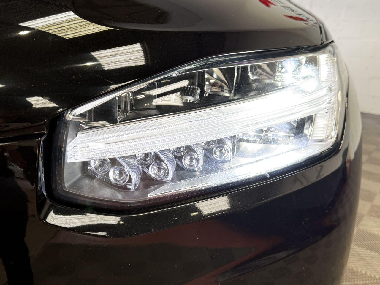 Volvo XC90 view 27