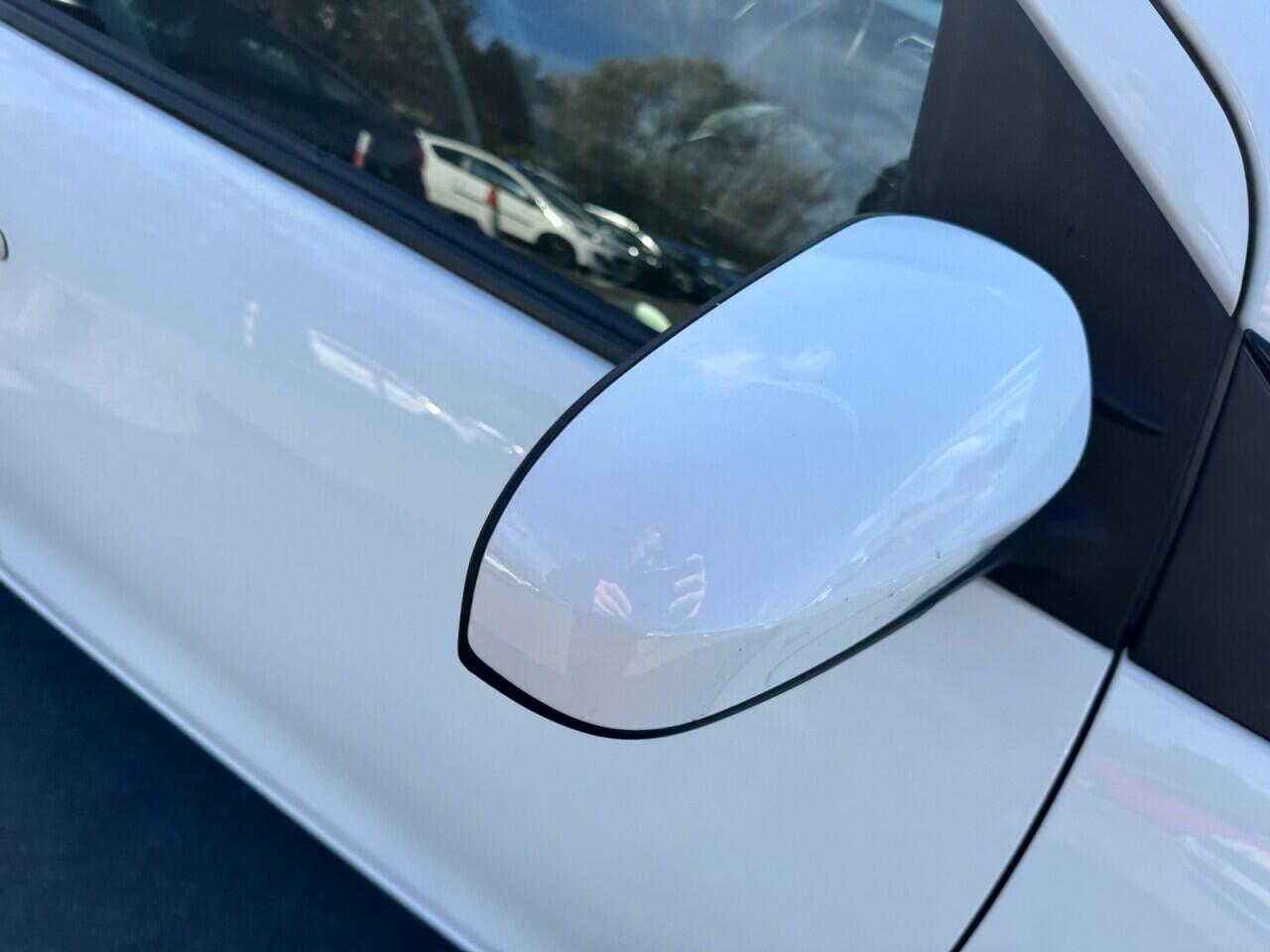 Toyota Aygo view 25