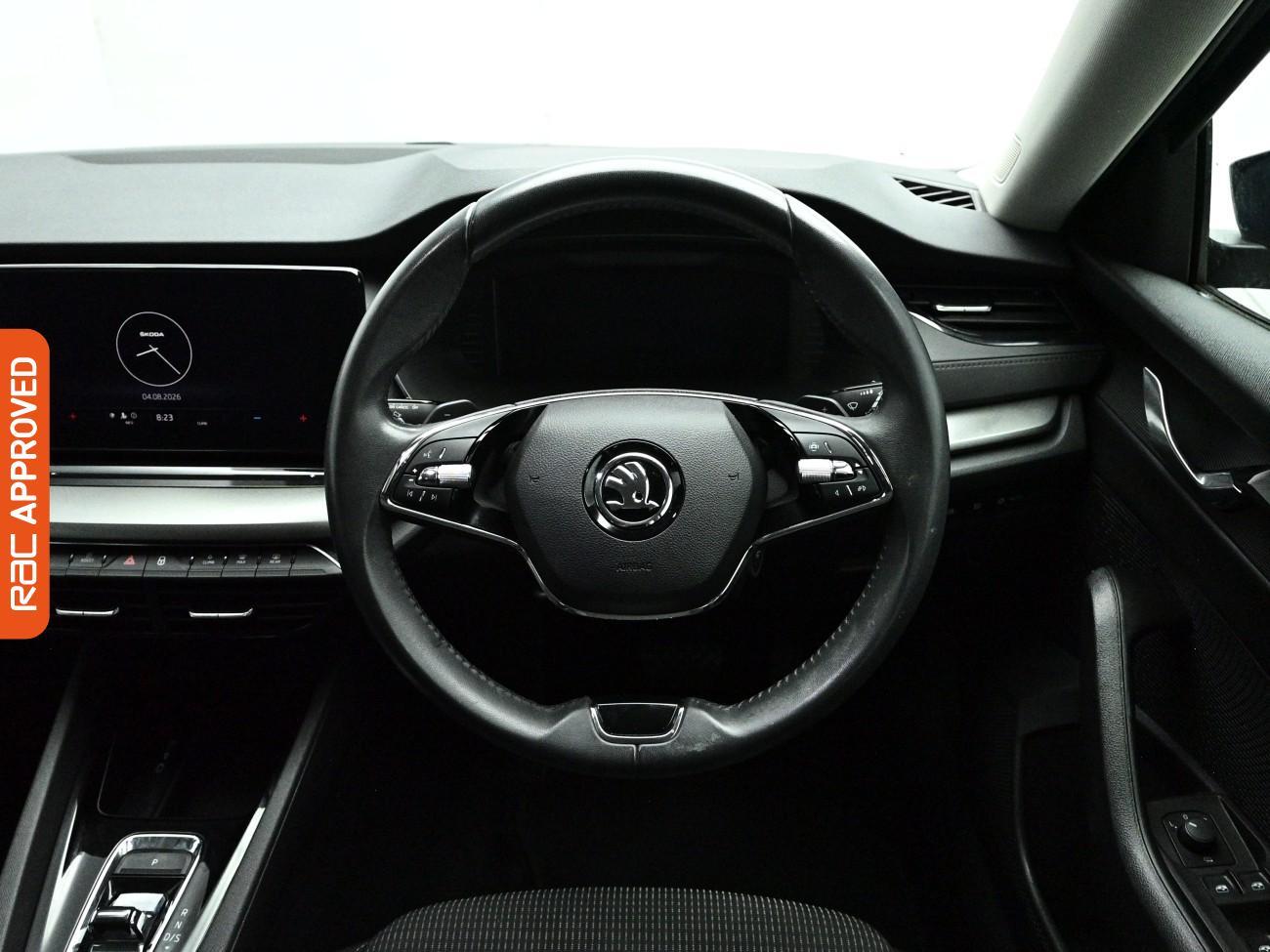 Skoda Octavia view 9