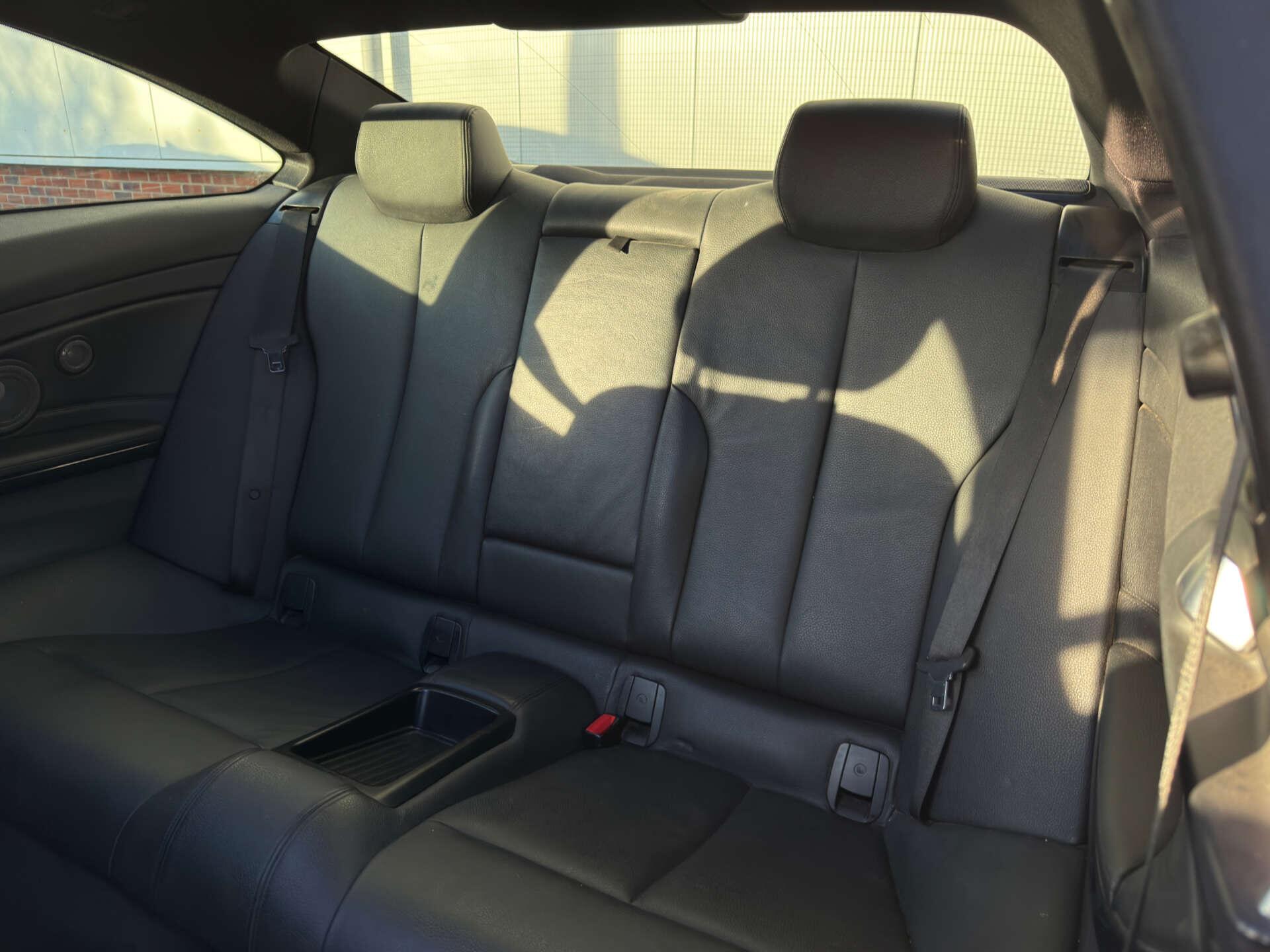 BMW 4 Series view 35
