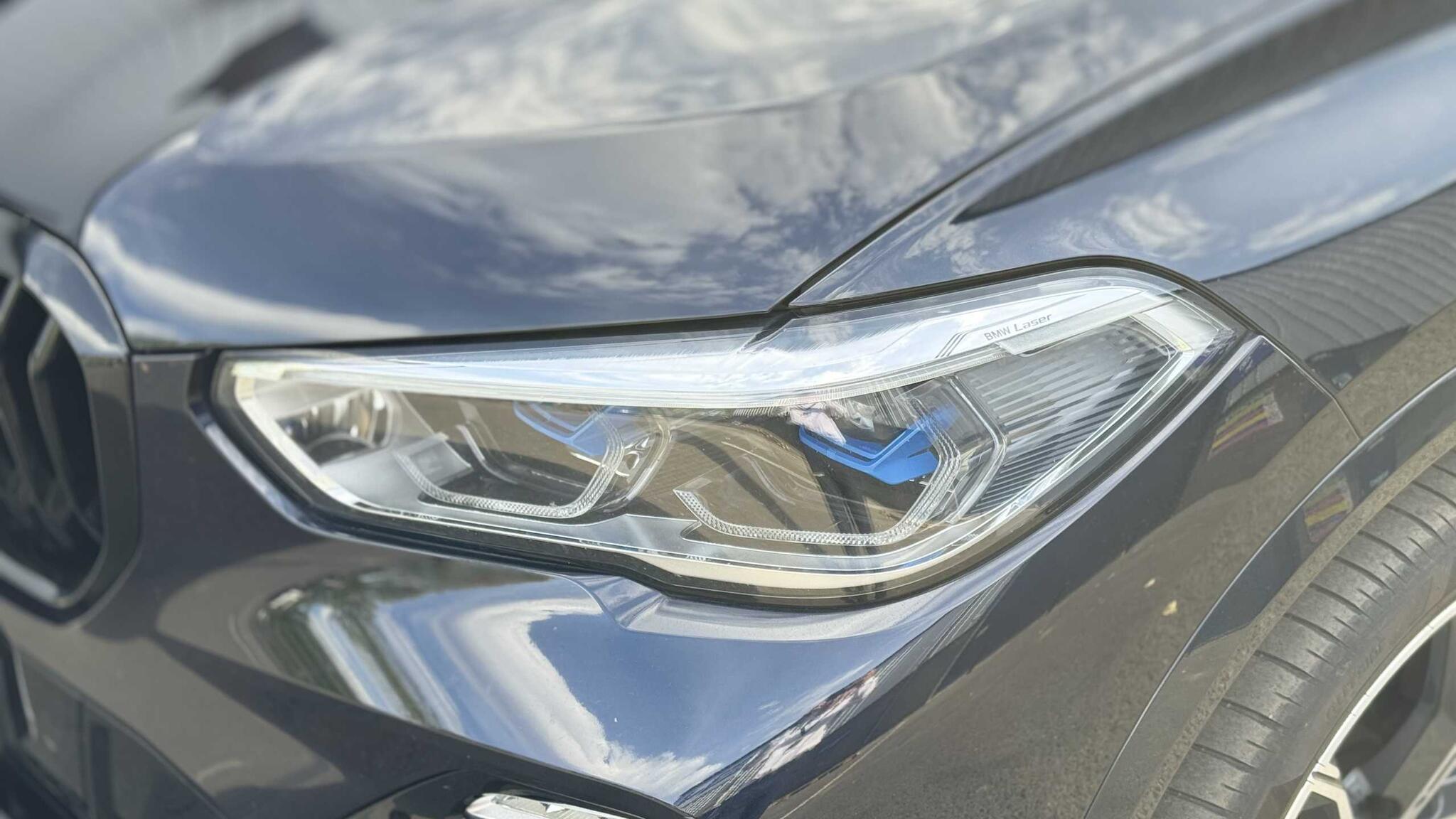BMW X5 view 49