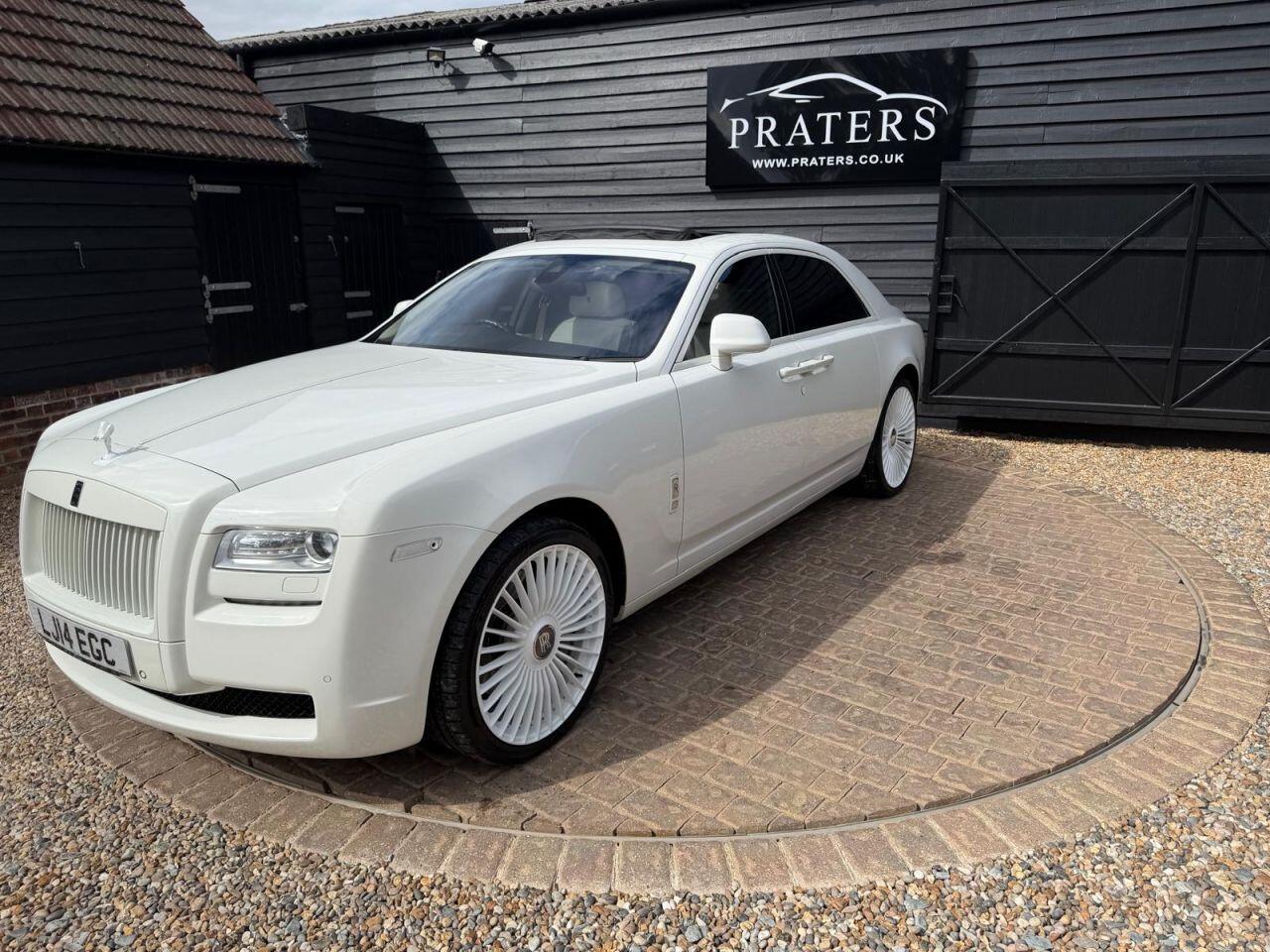 Rolls-Royce Ghost view 65