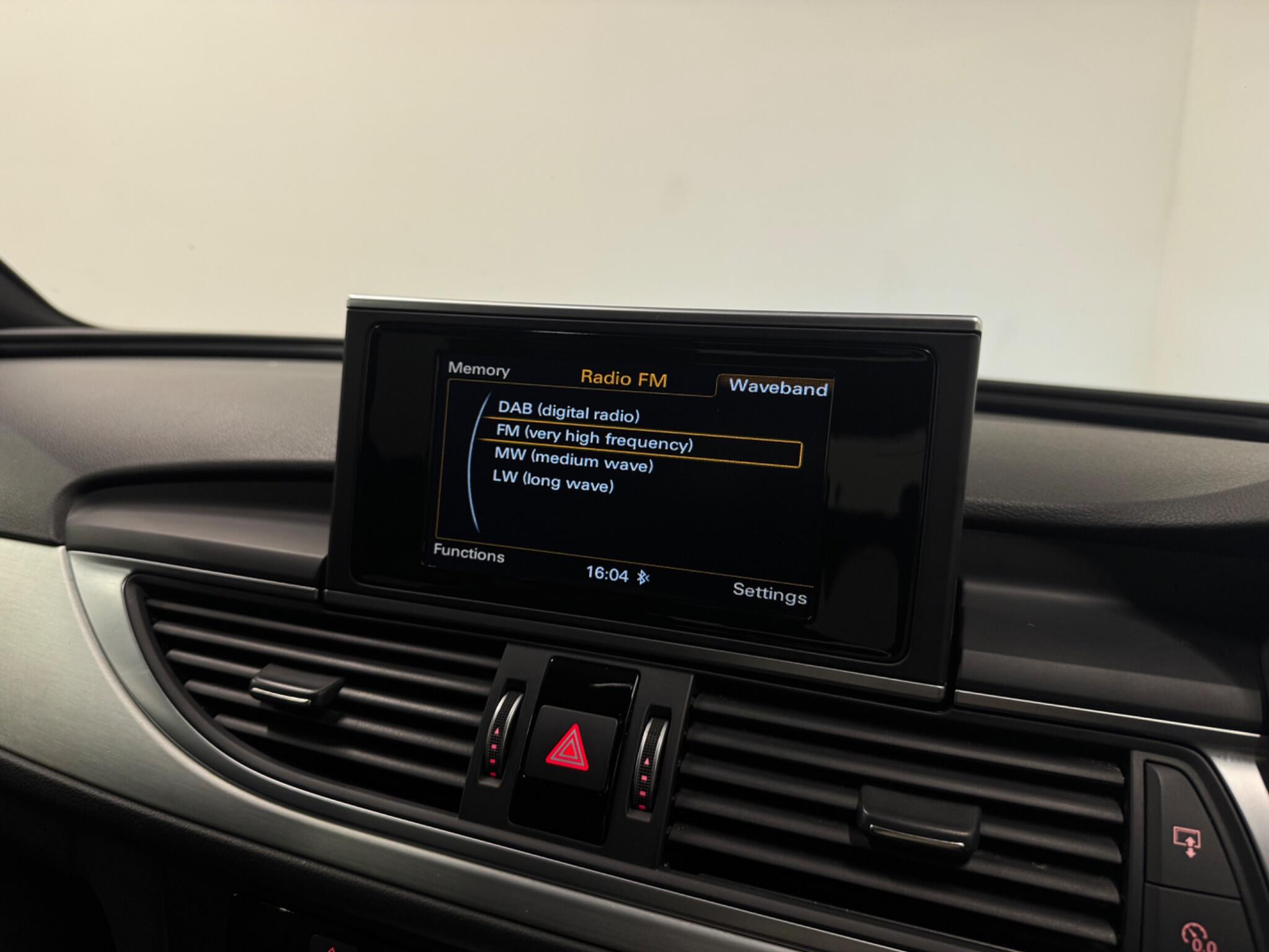 Audi A6 view 20
