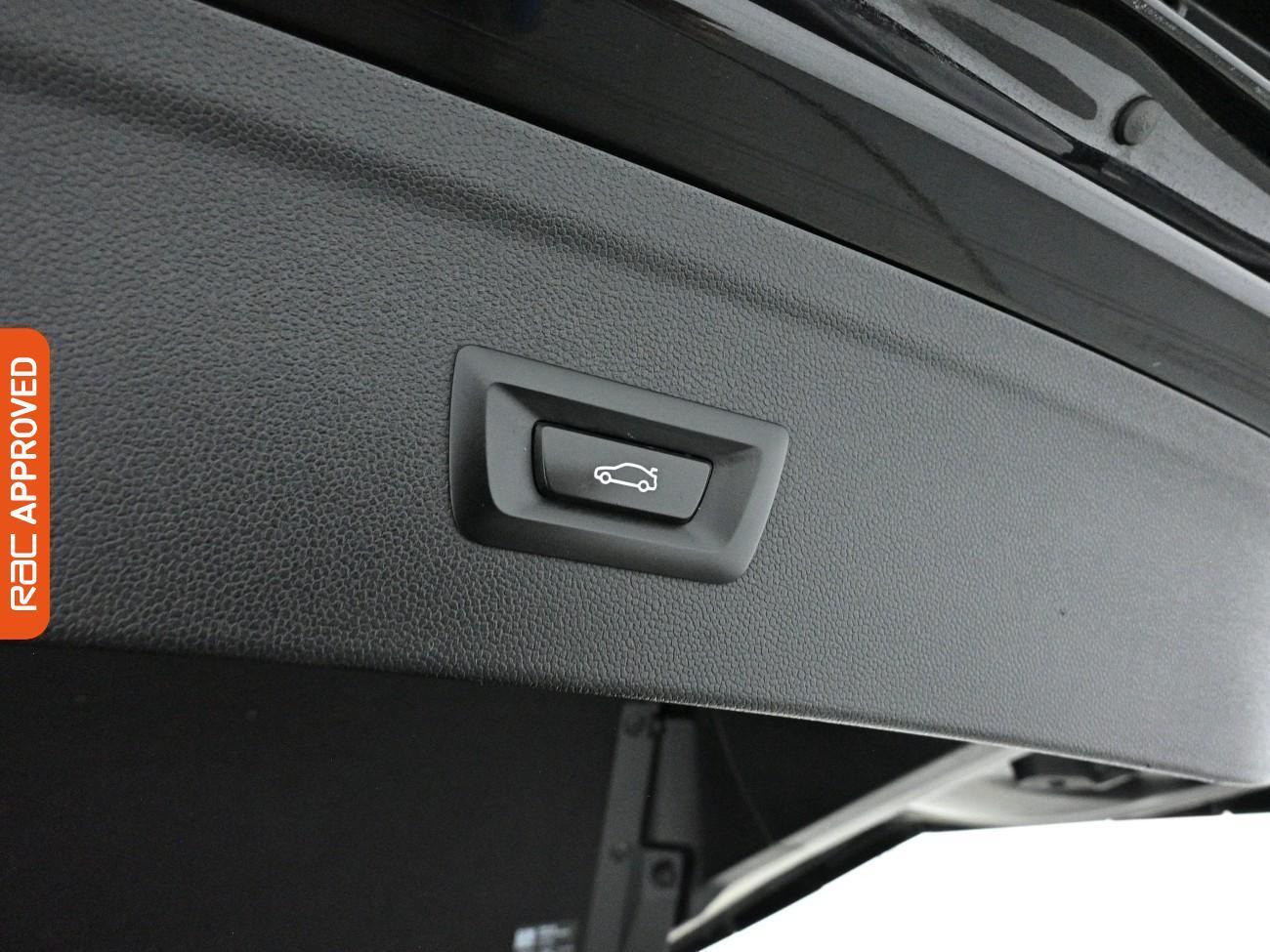 BMW Ix view 18