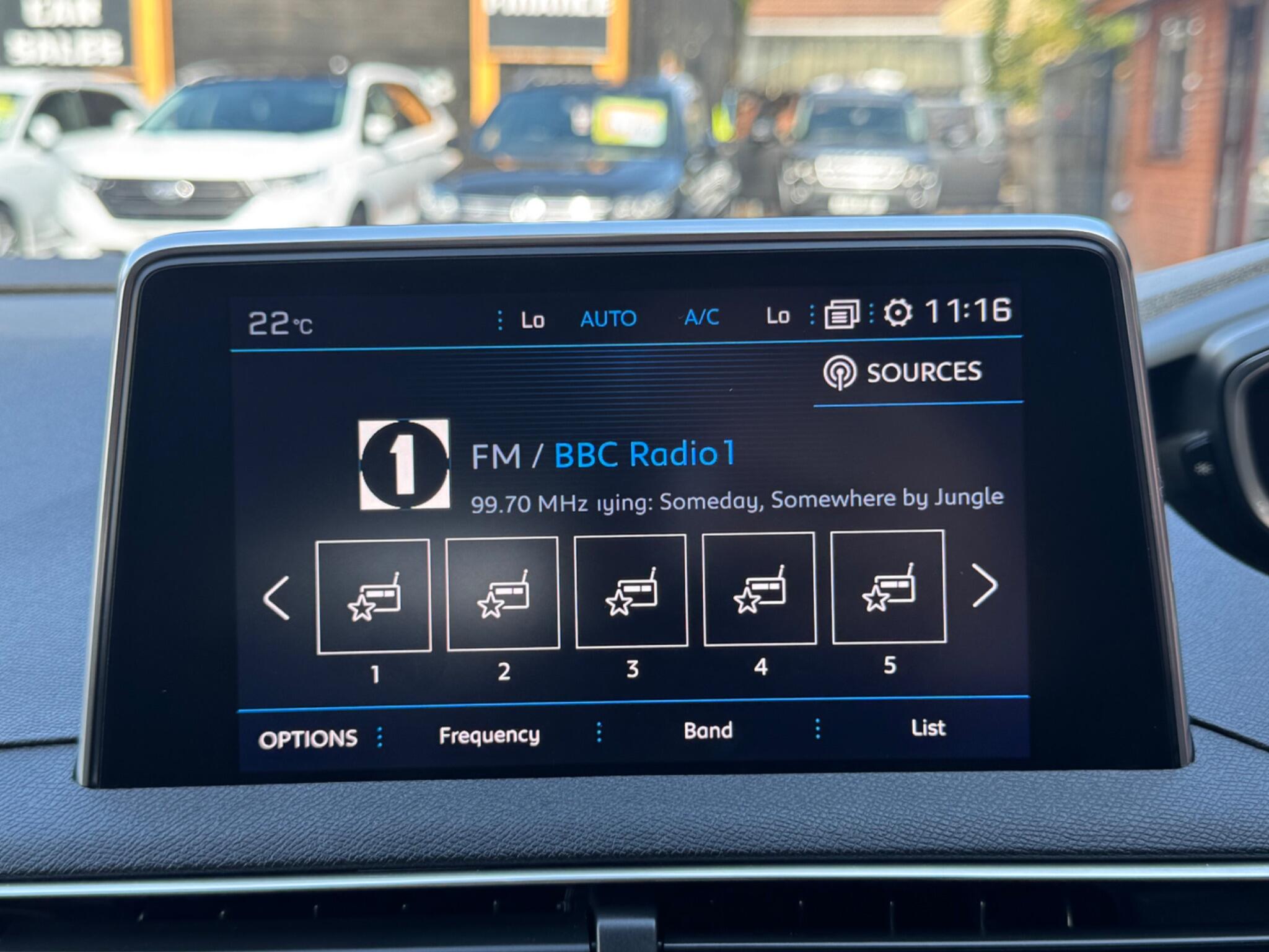 Peugeot 3008 view 30