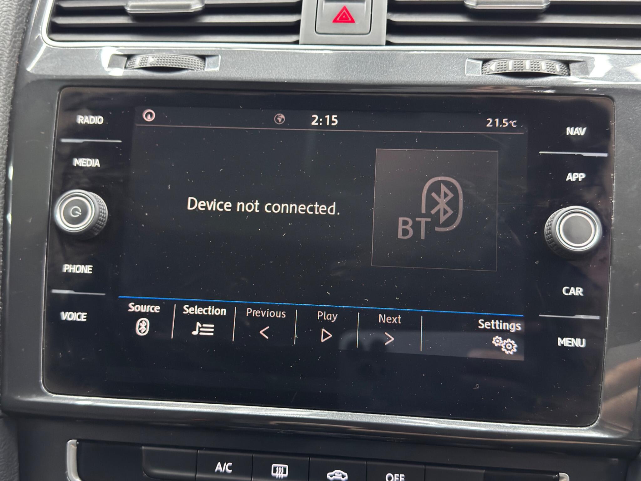 Volkswagen Golf view 29