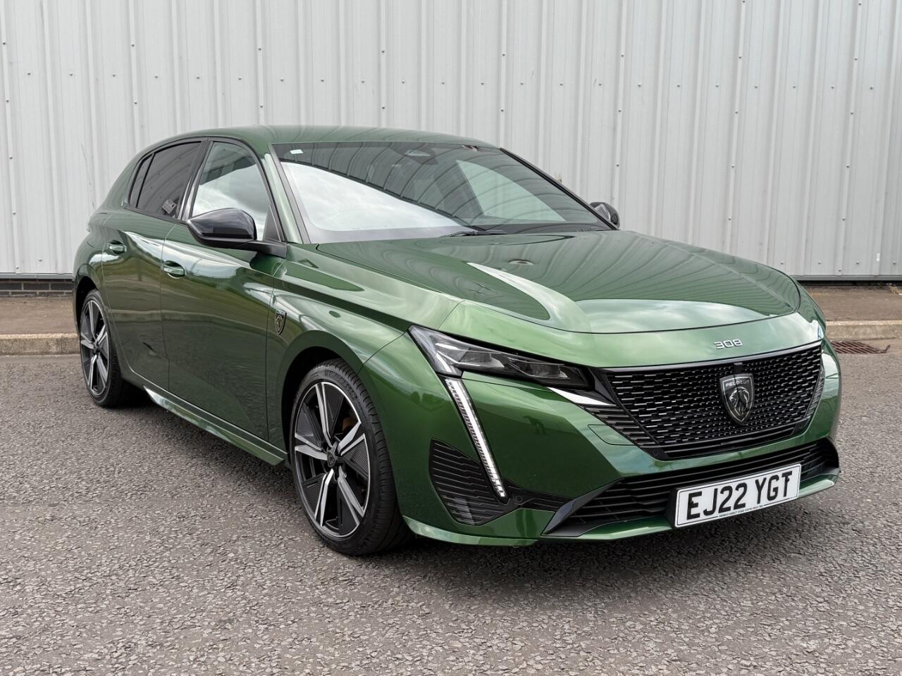 Peugeot 308 view 5