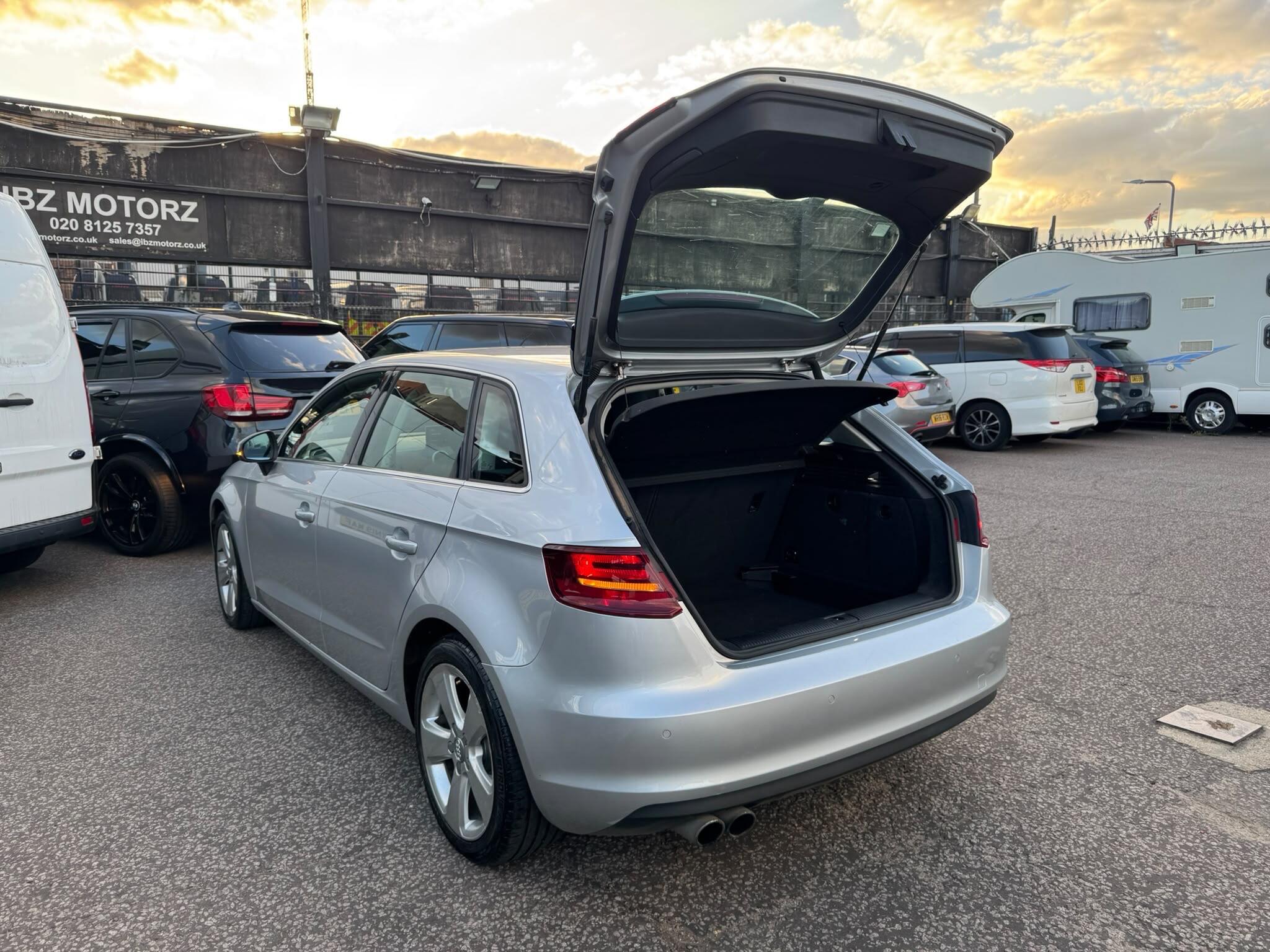 Audi A3 view 35