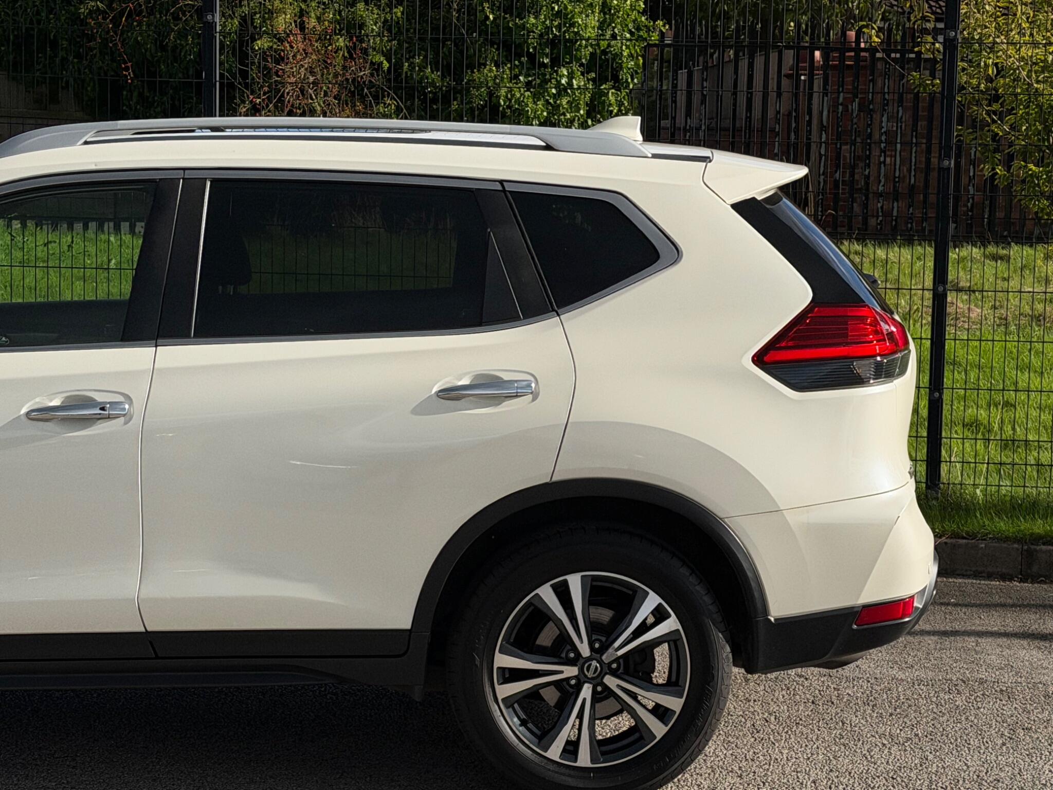 Nissan X-Trail view 24