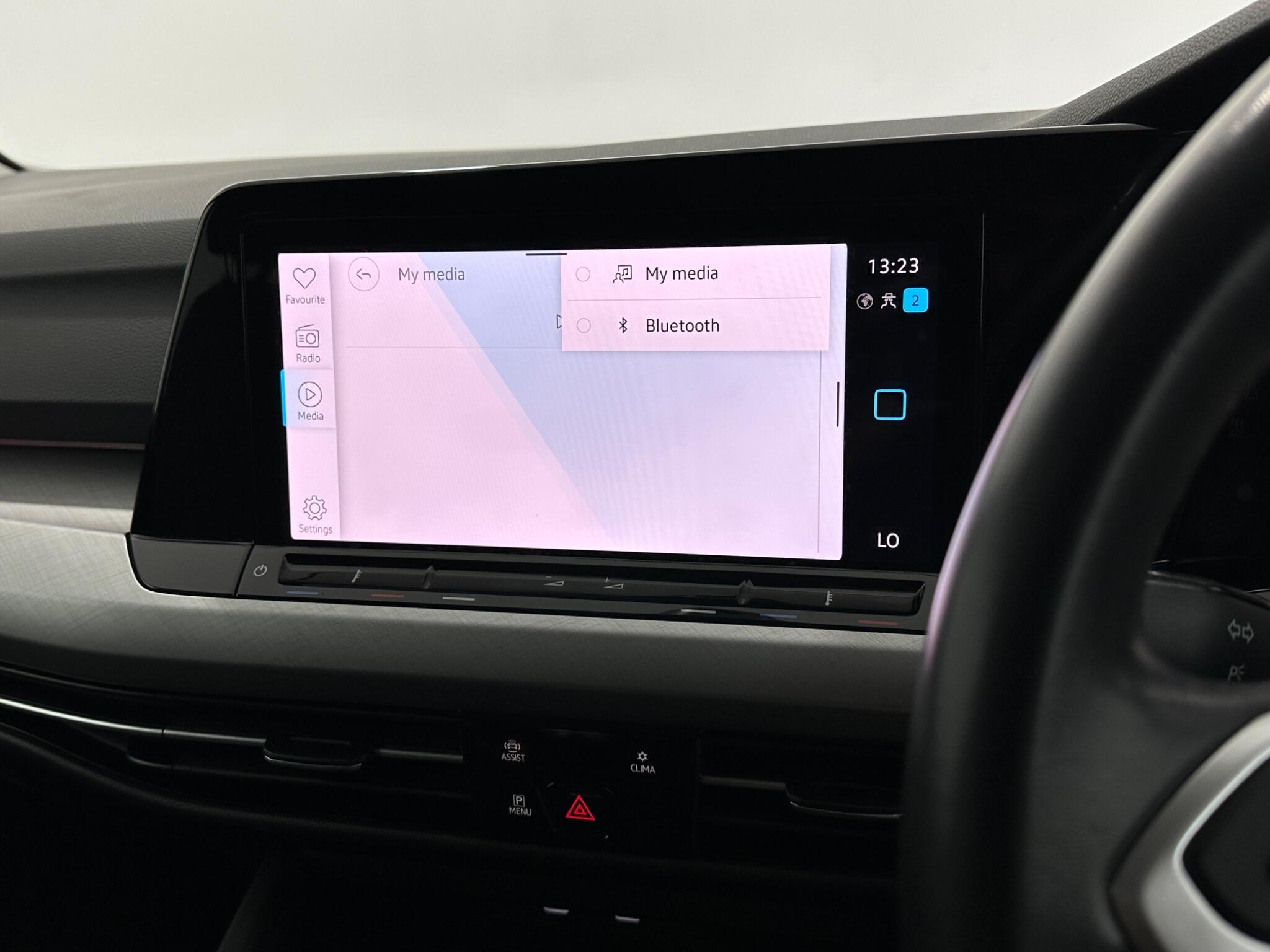 Volkswagen Golf view 25