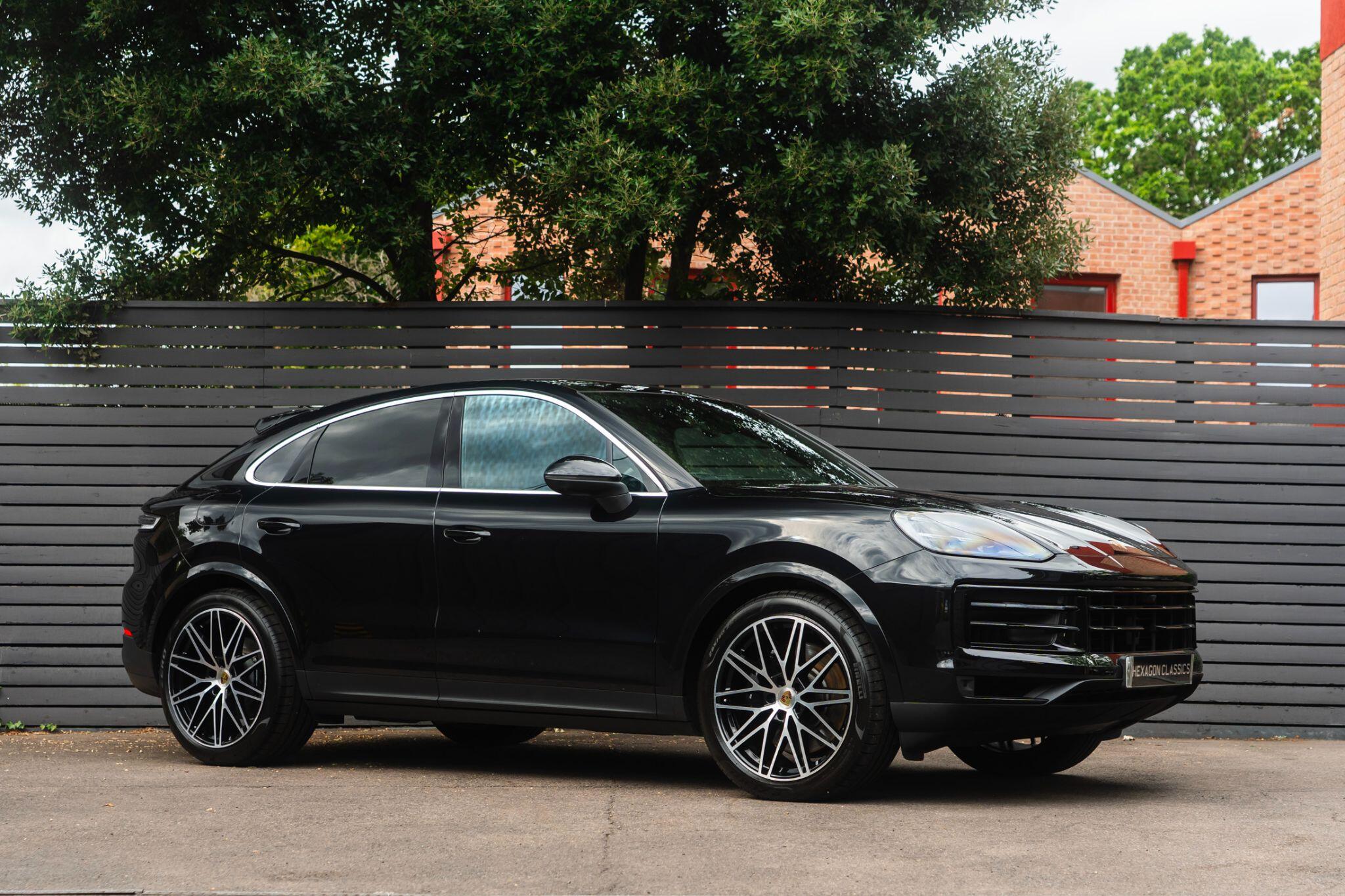 Porsche Cayenne main image