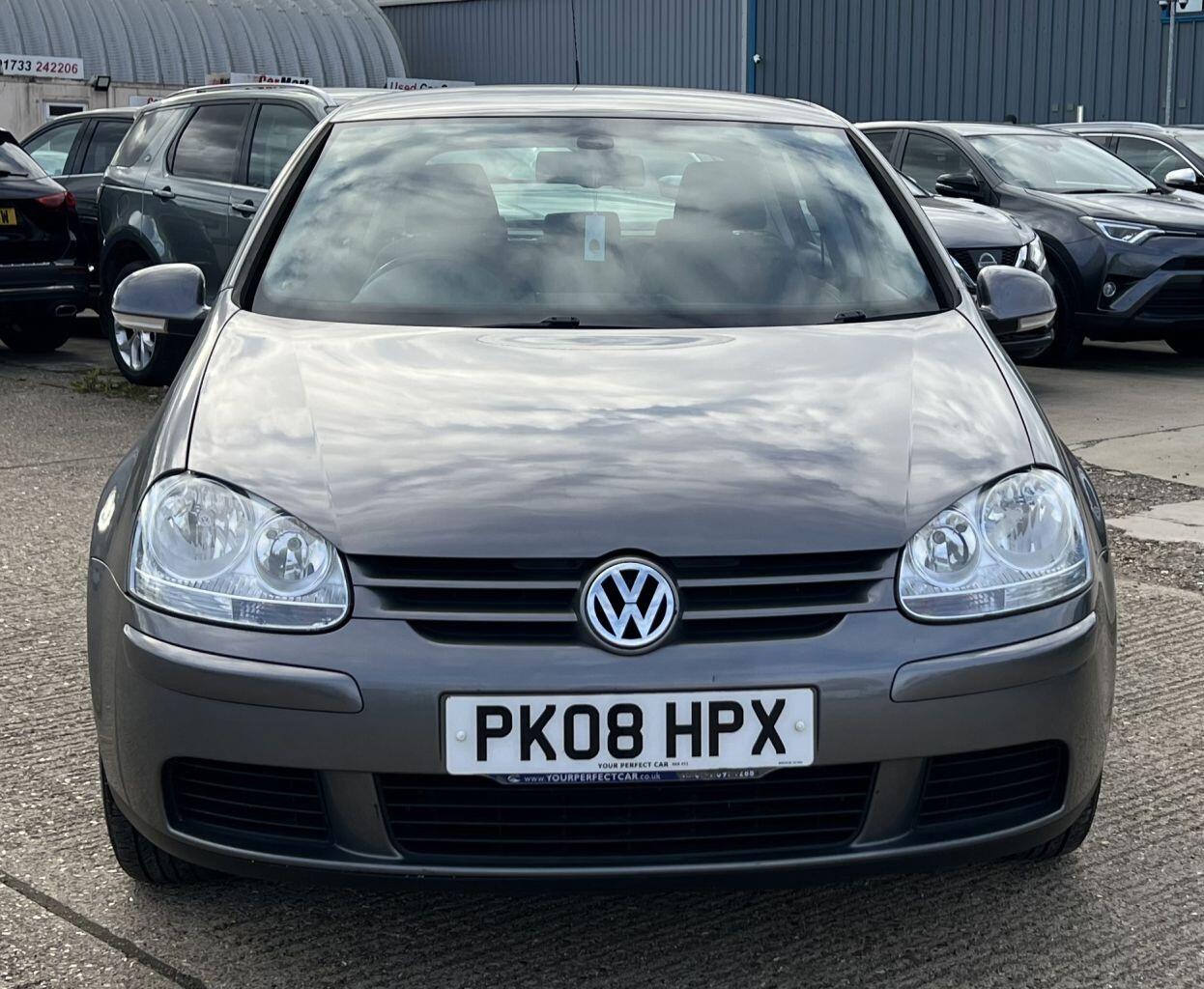 Volkswagen Golf view 5