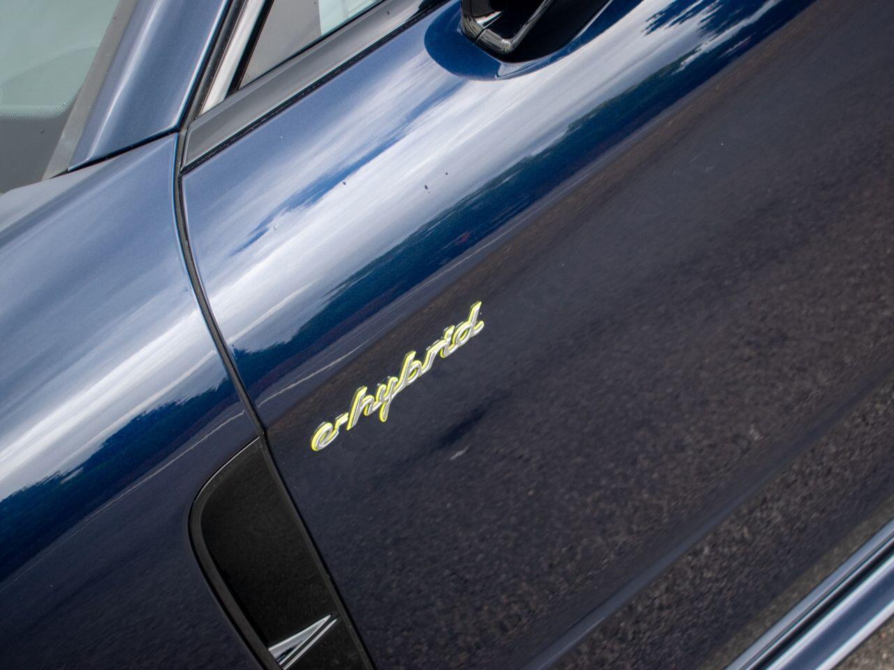 Porsche Panamera view 34