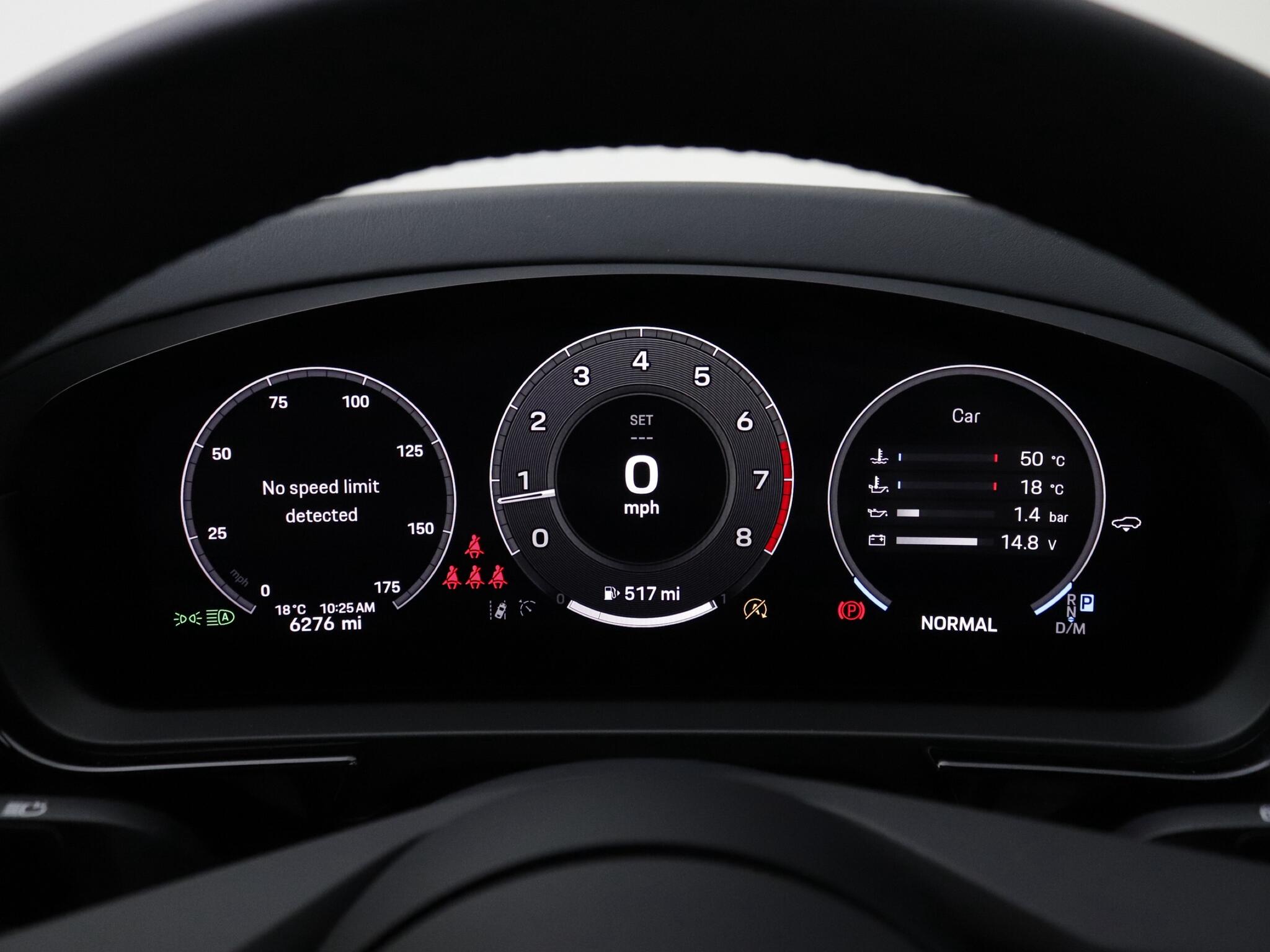 Porsche Cayenne view 16