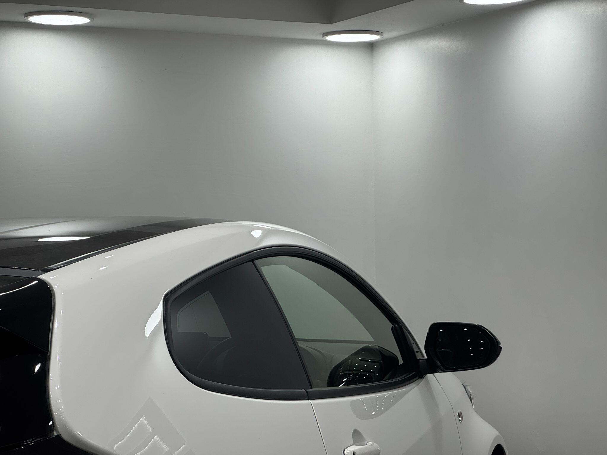 Toyota Yaris view 23
