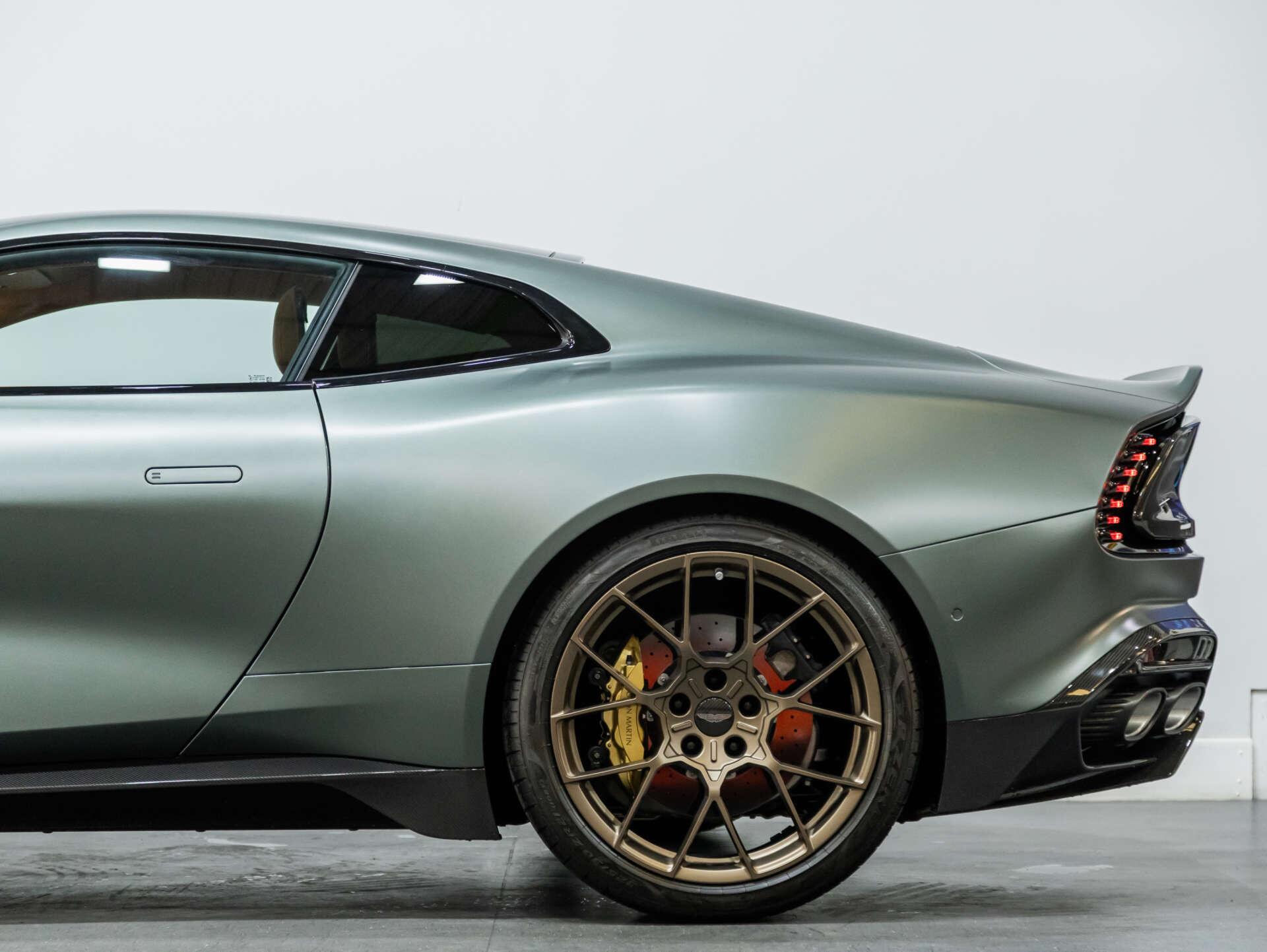Aston Martin Vanquish view 27