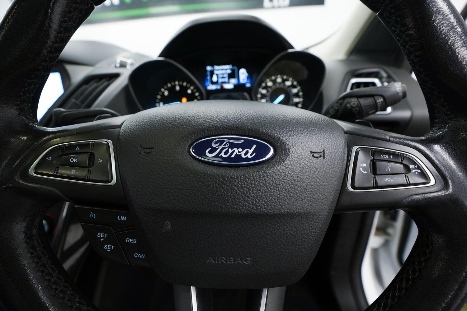 Ford Kuga view 22