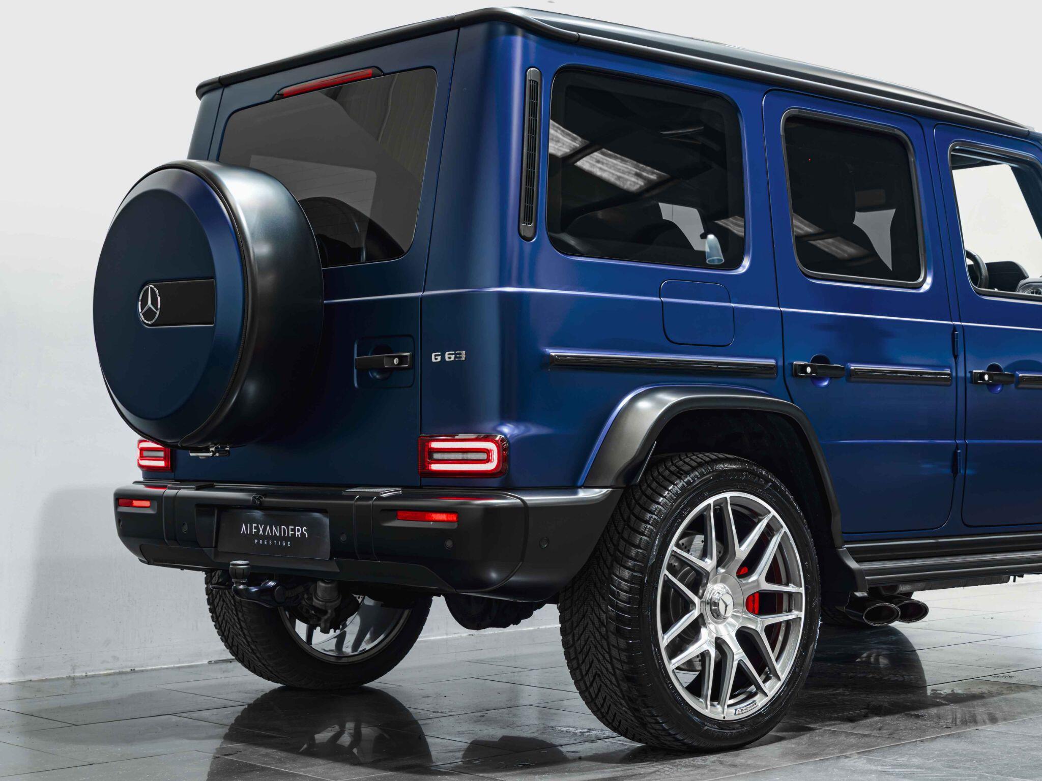 Mercedes-Benz G Class view 13