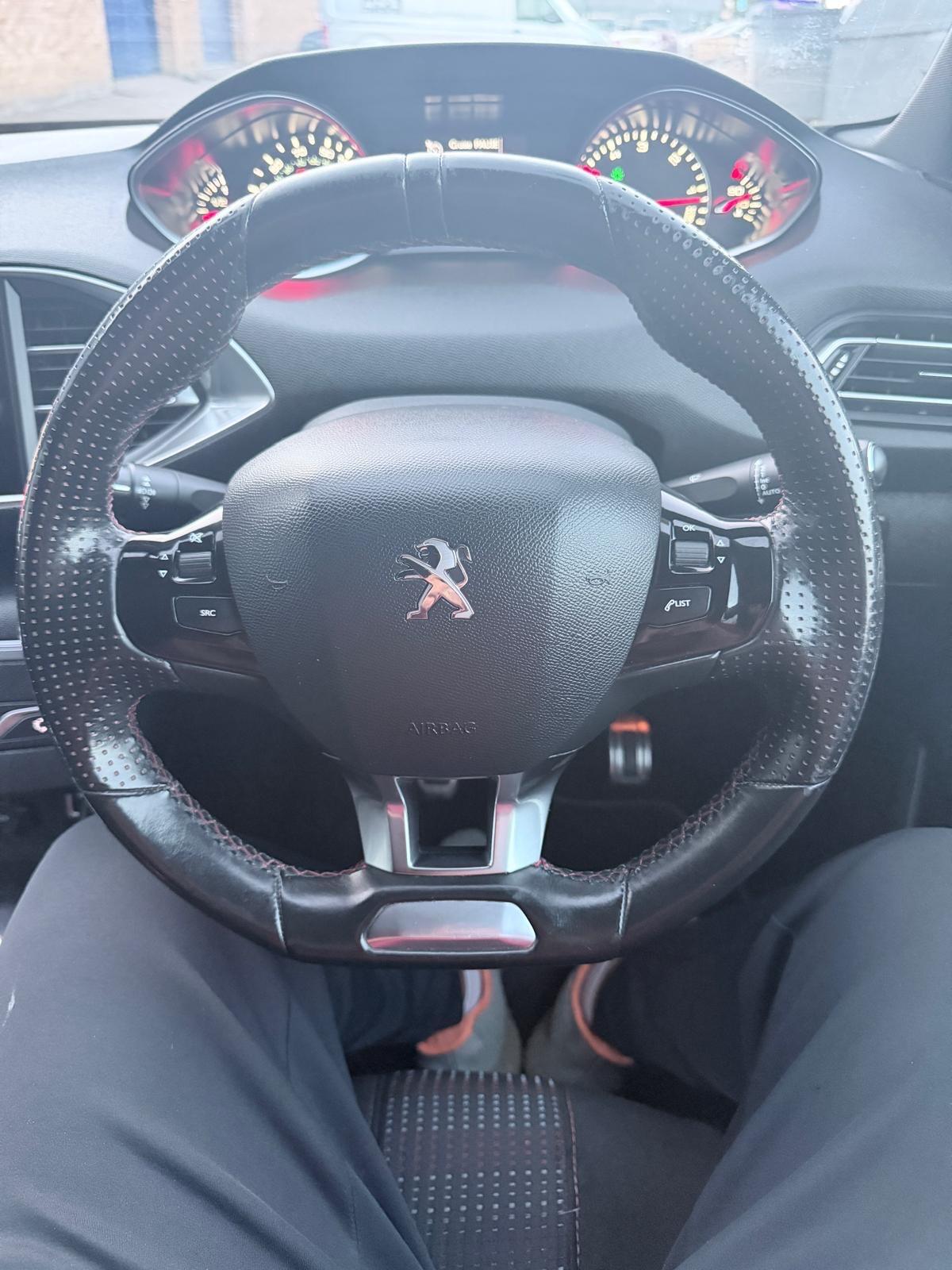 Peugeot 308 view 22