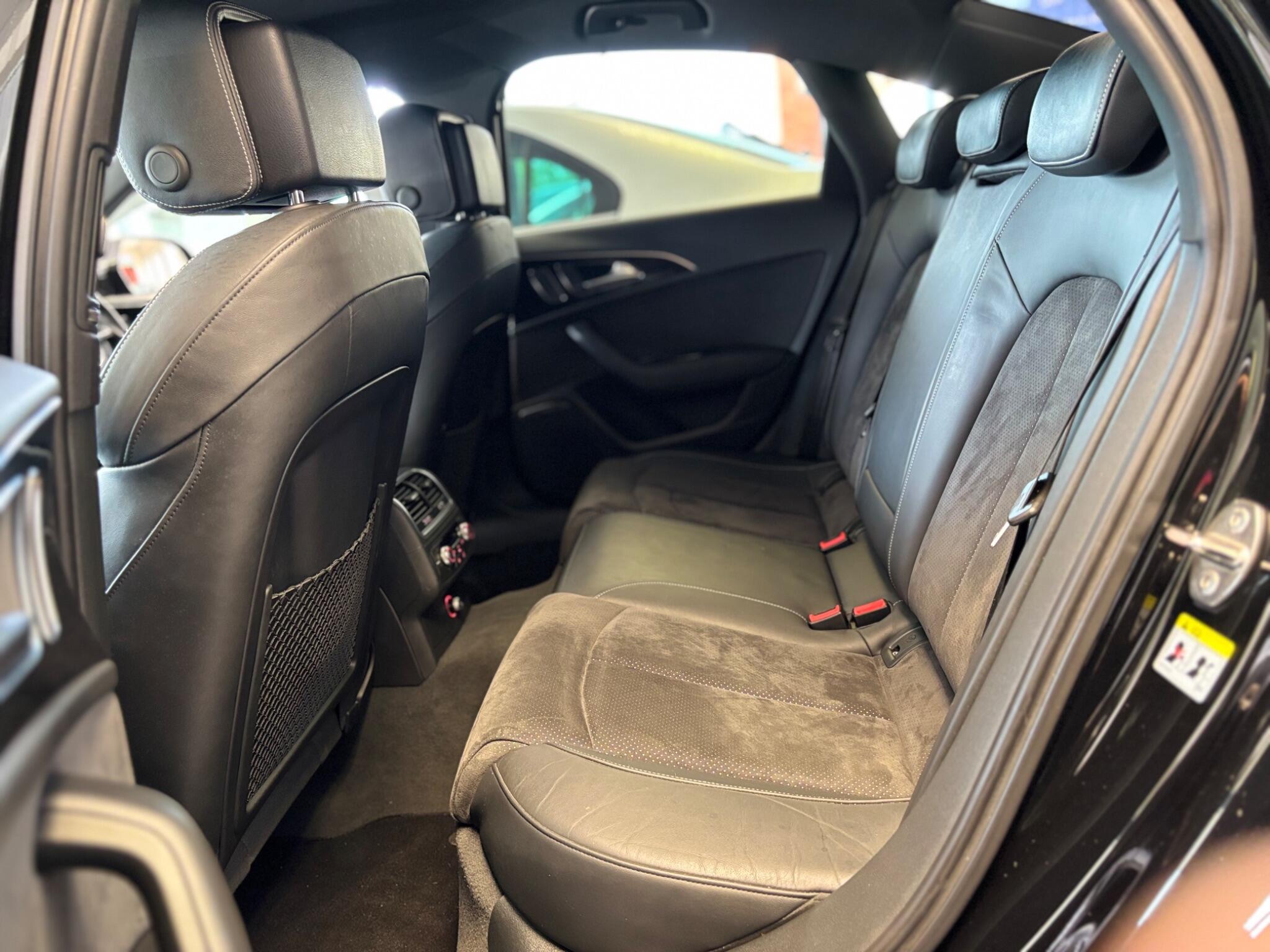 Audi A6 Saloon view 26