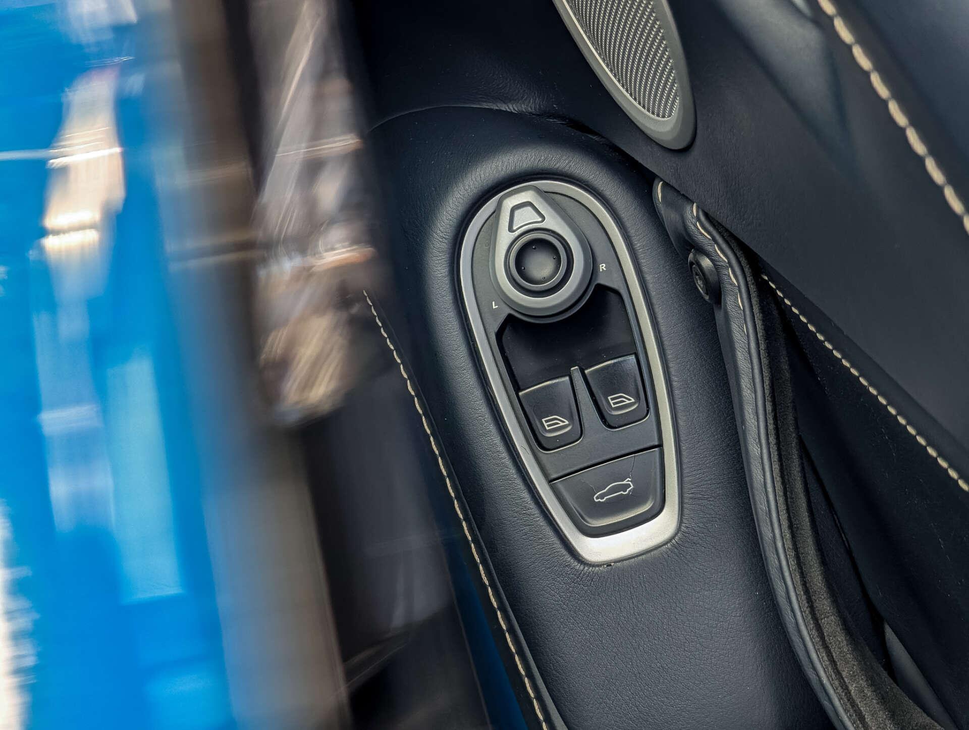 Aston Martin Vantage view 24