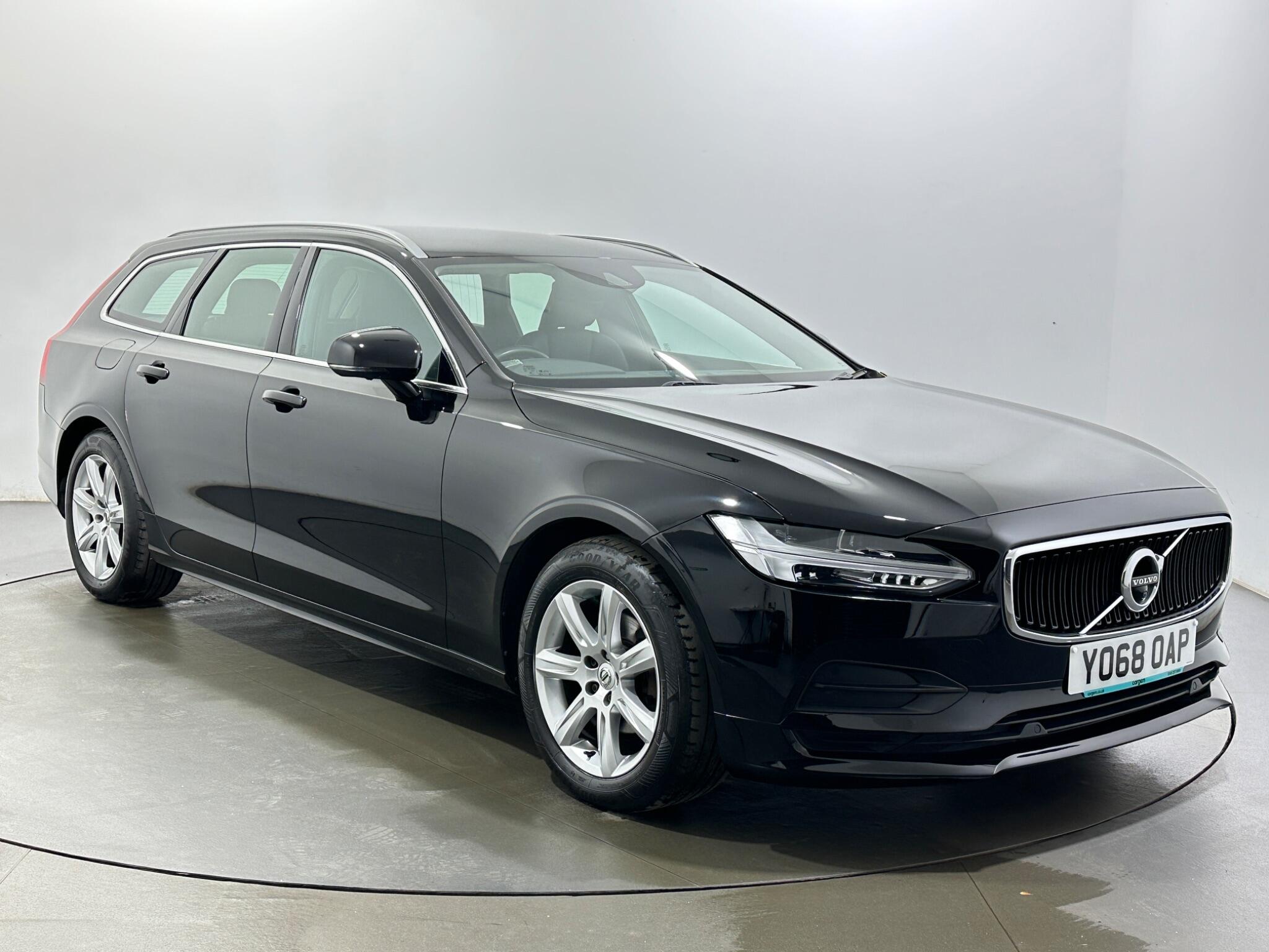 Volvo V90