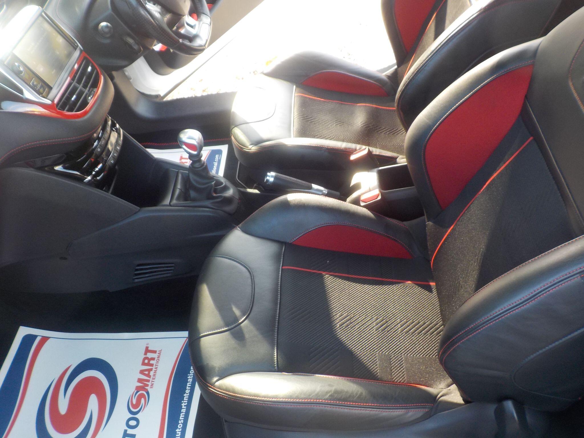 Peugeot 208 1.6 THP GTi Euro 5 3dr