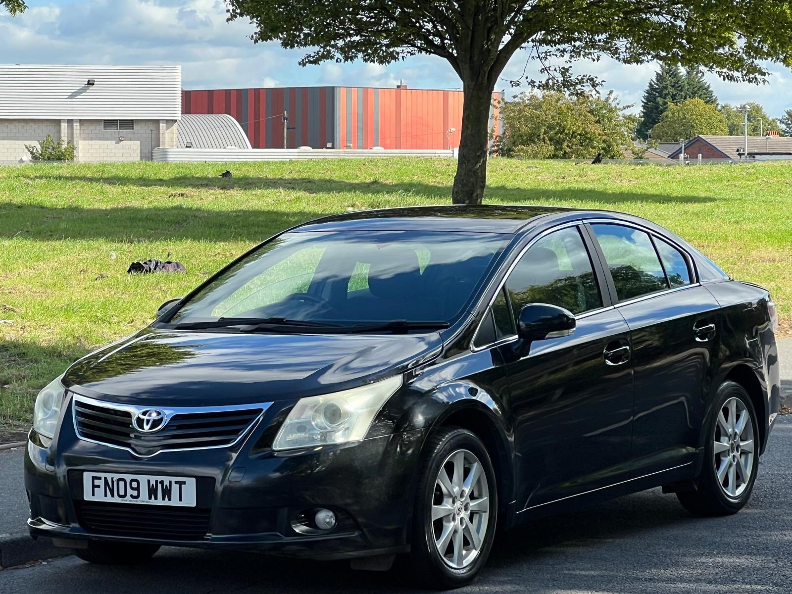 Toyota Avensis view 4