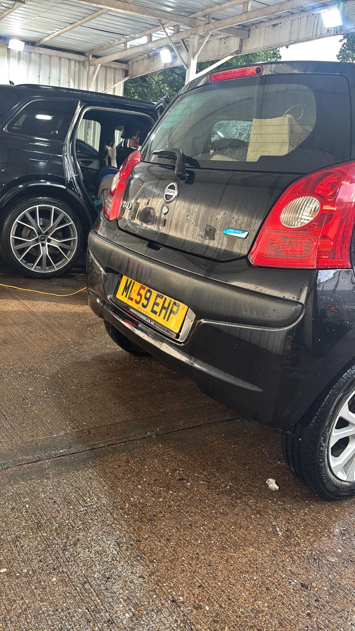 Nissan Pixo