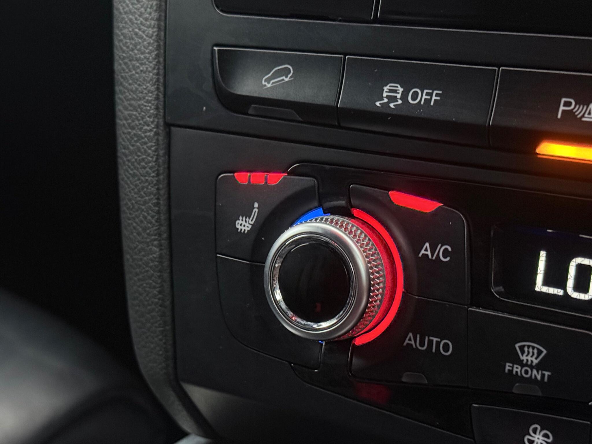 Audi Q5 view 28