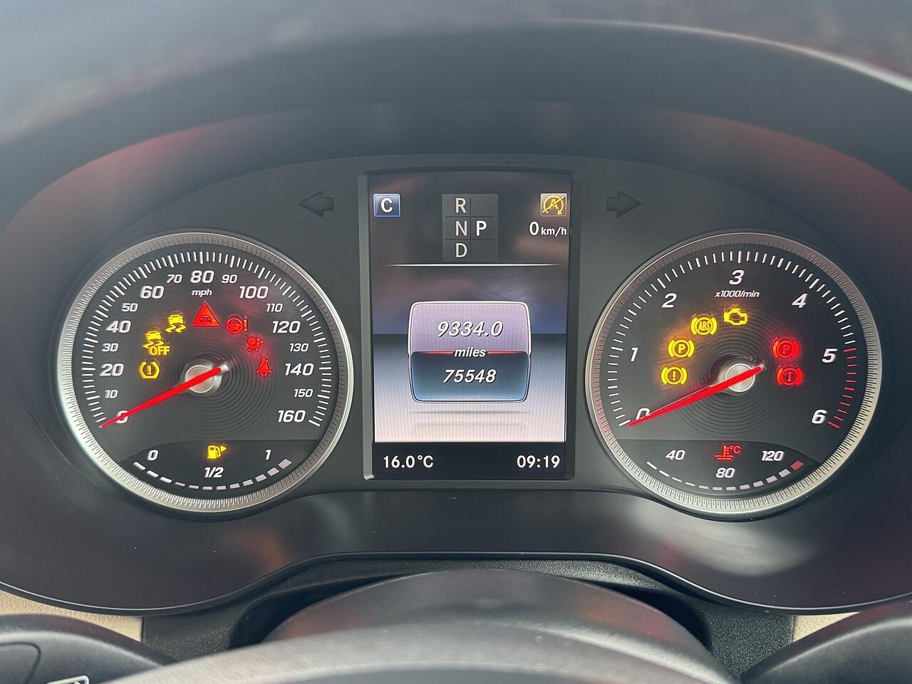 Mercedes-Benz GLC view 17