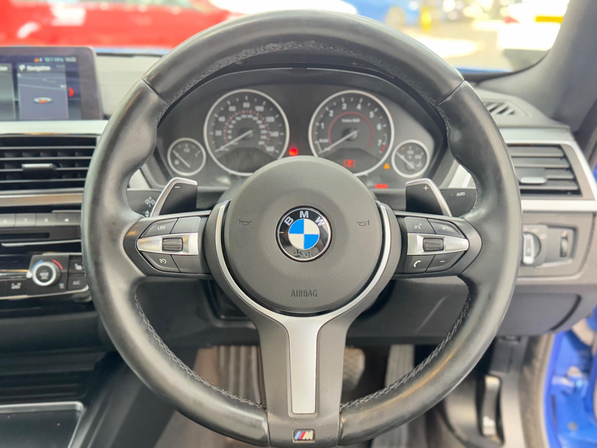 BMW 4 Series view 18