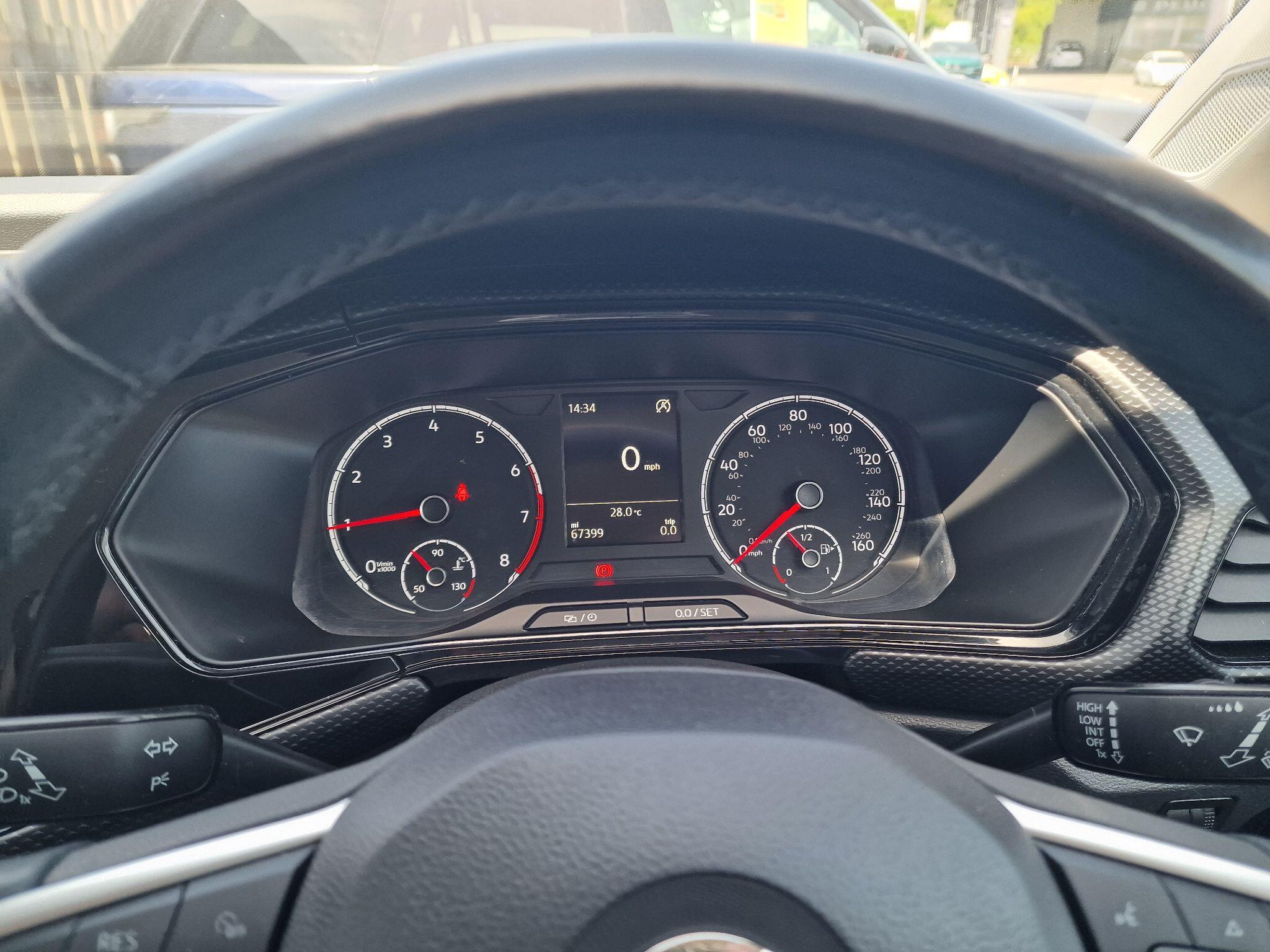 Volkswagen T-Cross view 16
