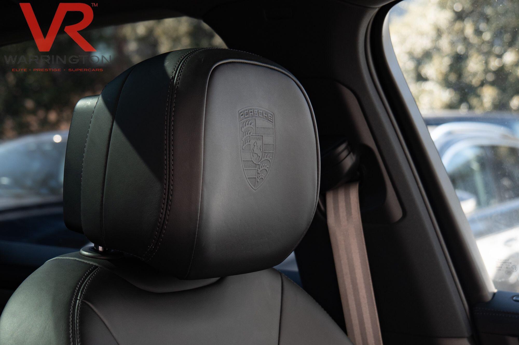 Porsche Cayenne view 24