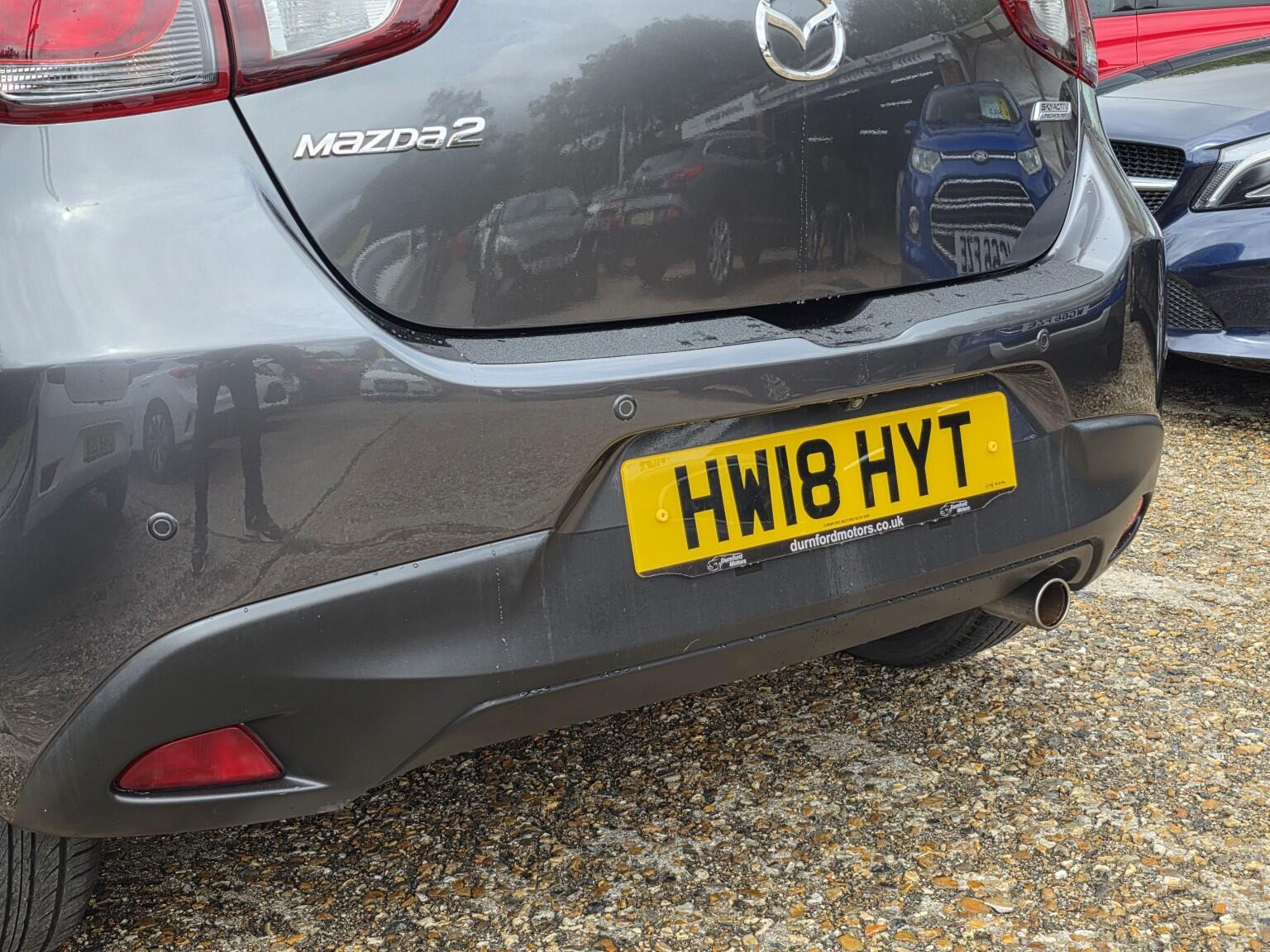 Mazda Mazda2 view 11