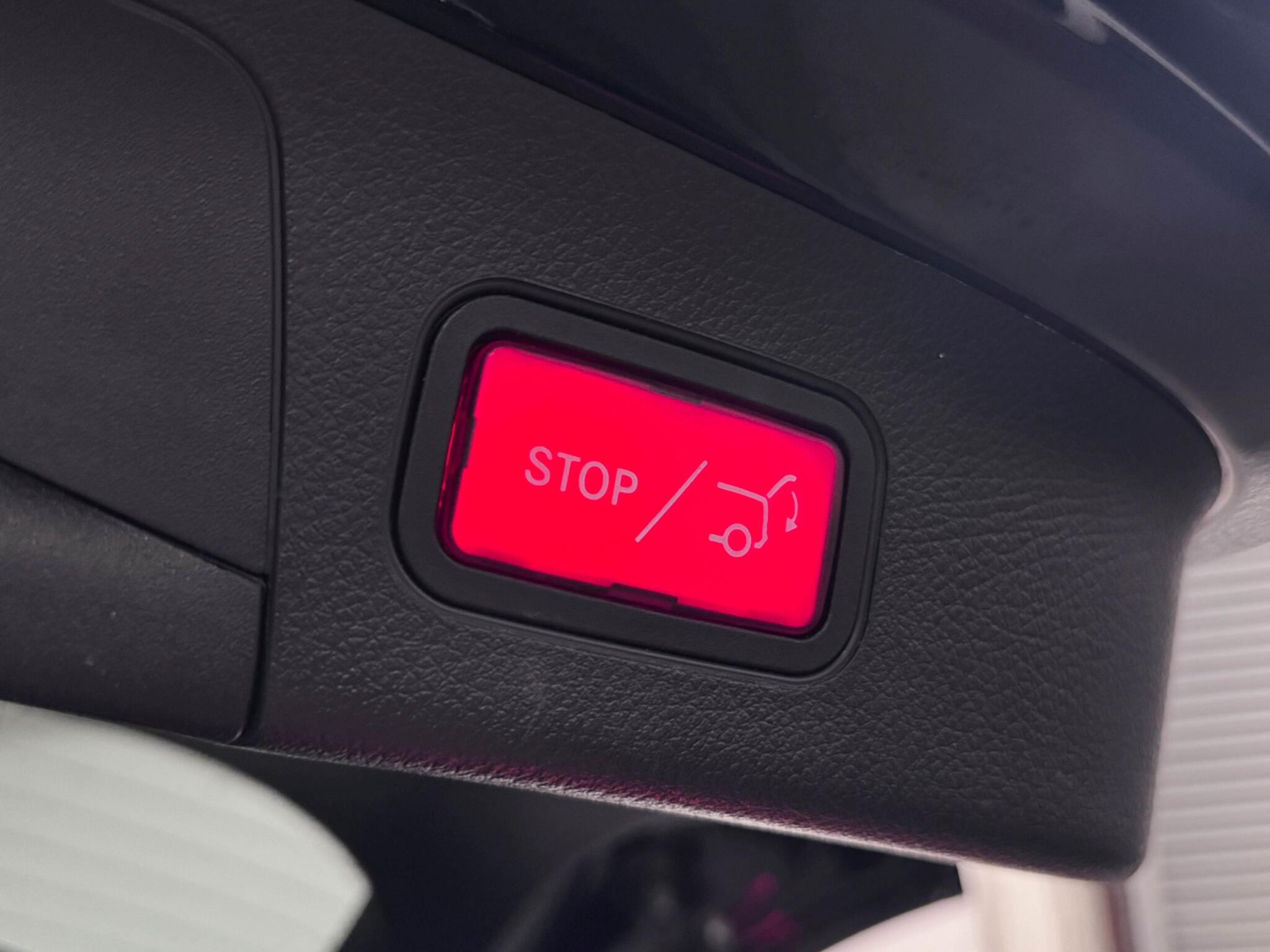 Mercedes-Benz Eqa view 18