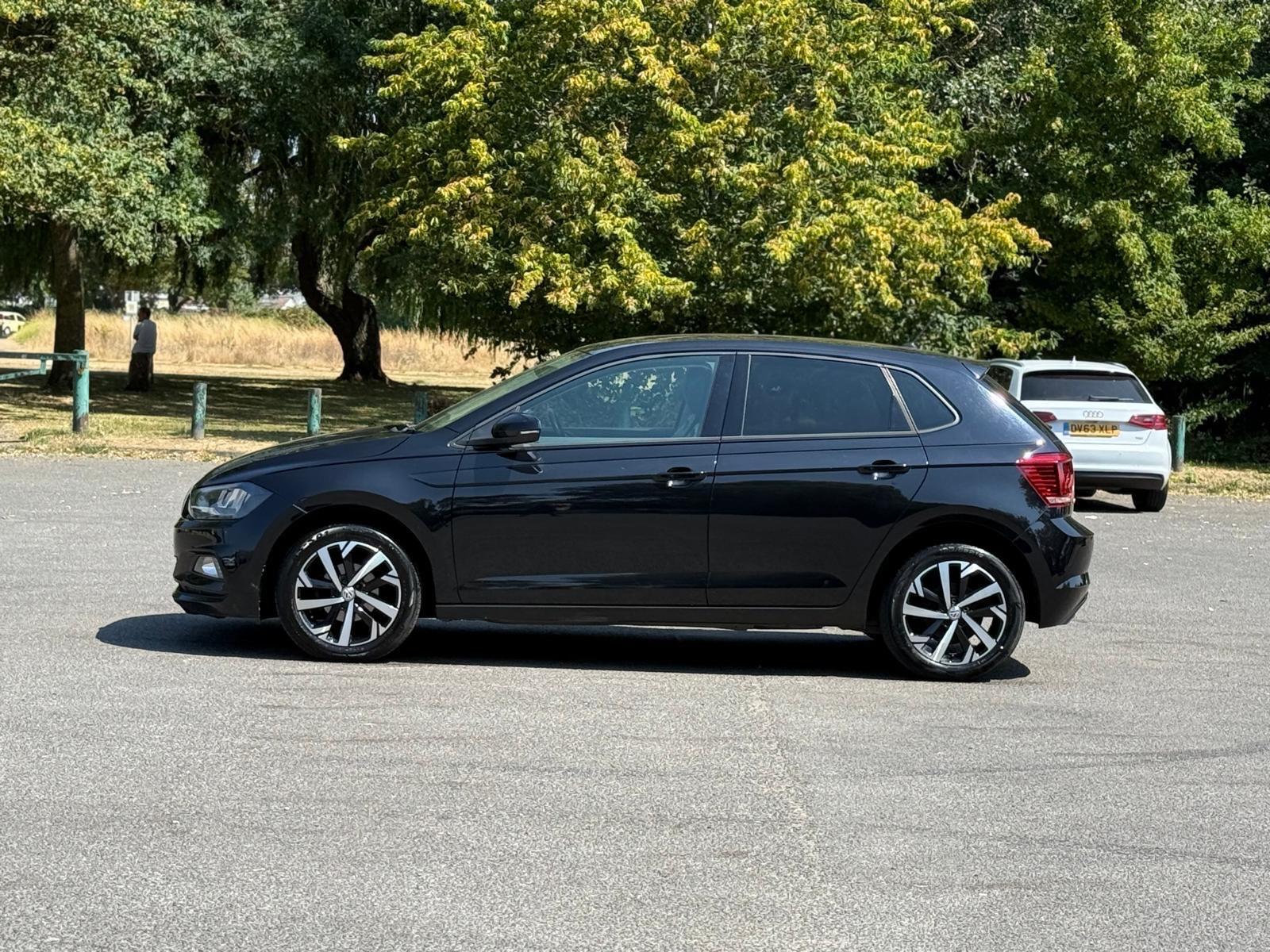 Volkswagen Polo view 10